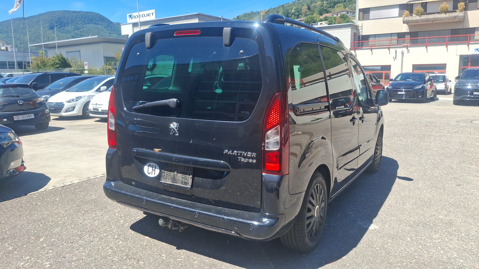 PEUGEOT Partner 1.6 HDI Outdoor-image-2