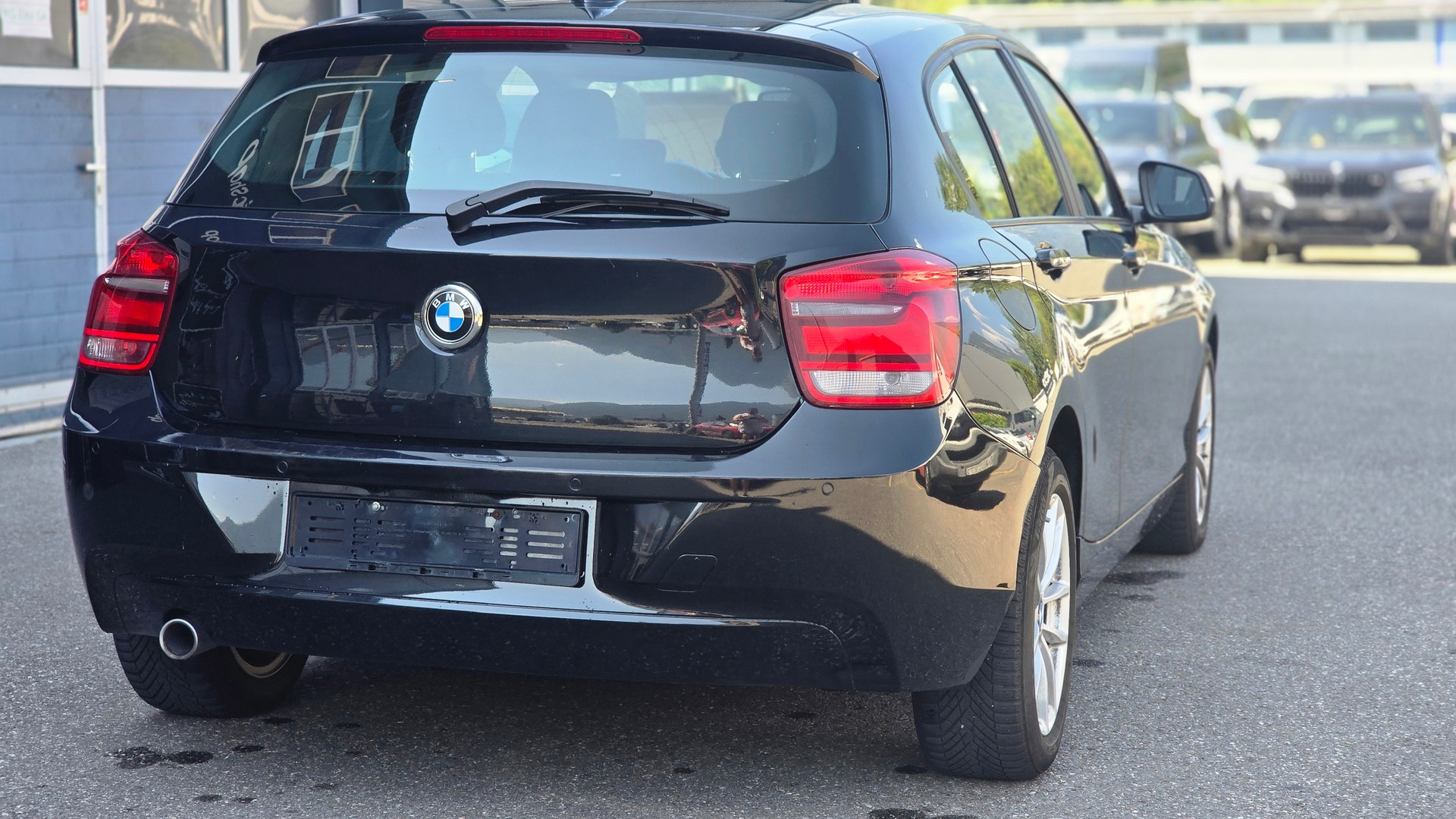 BMW 116d Urban Line Steptronic-image-3