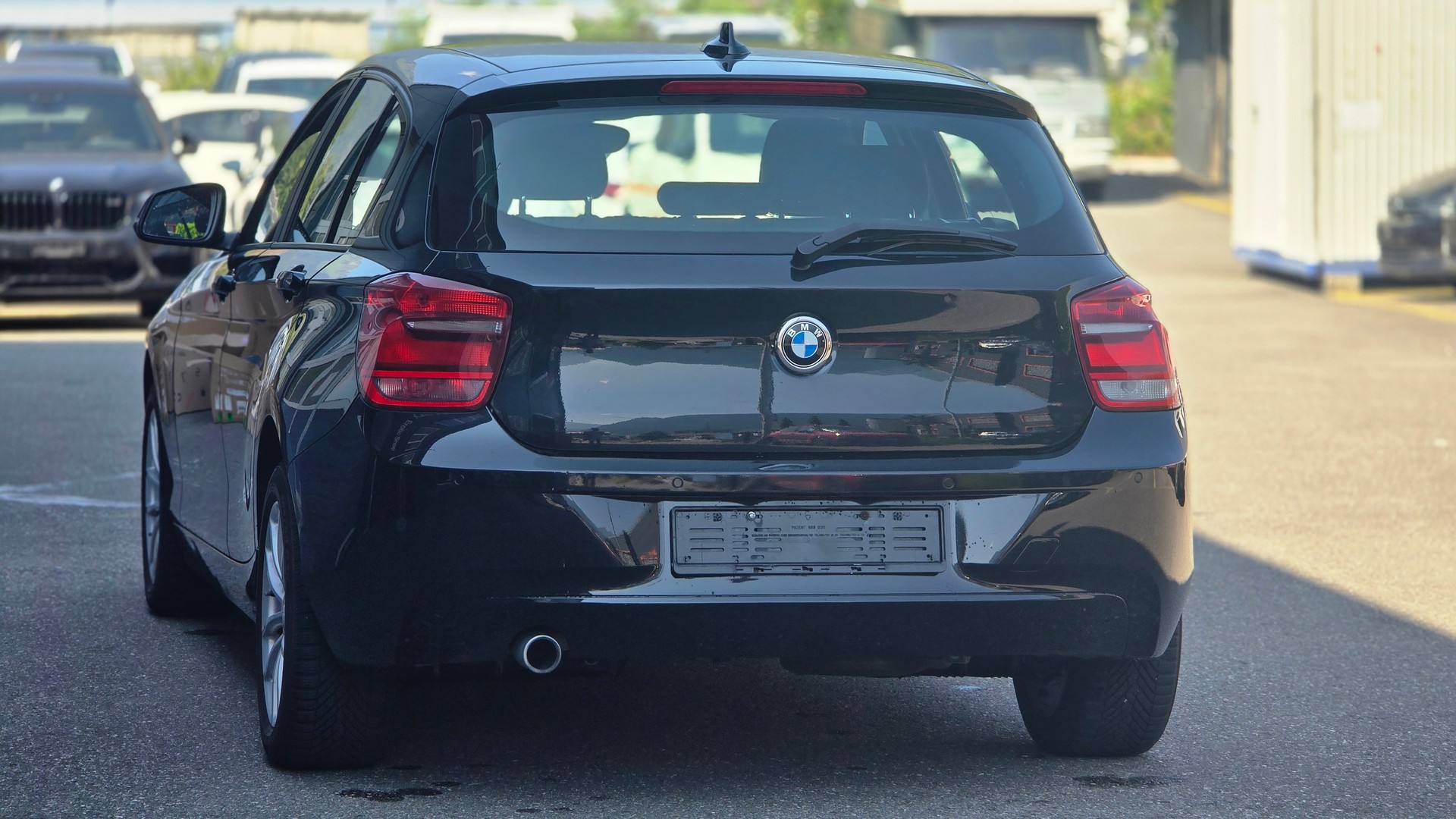 BMW 116d Urban Line Steptronic-image-4