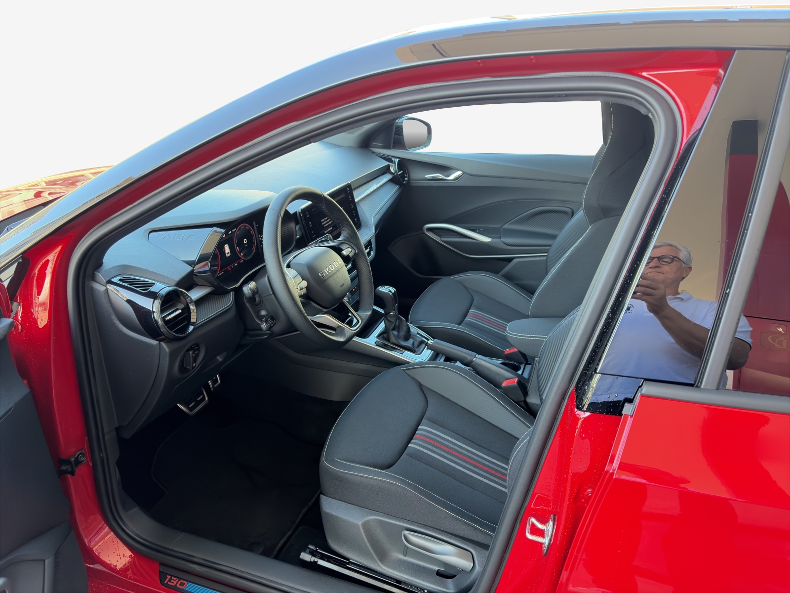 SKODA Fabia 1.5 TSI 130 DSG-image-7