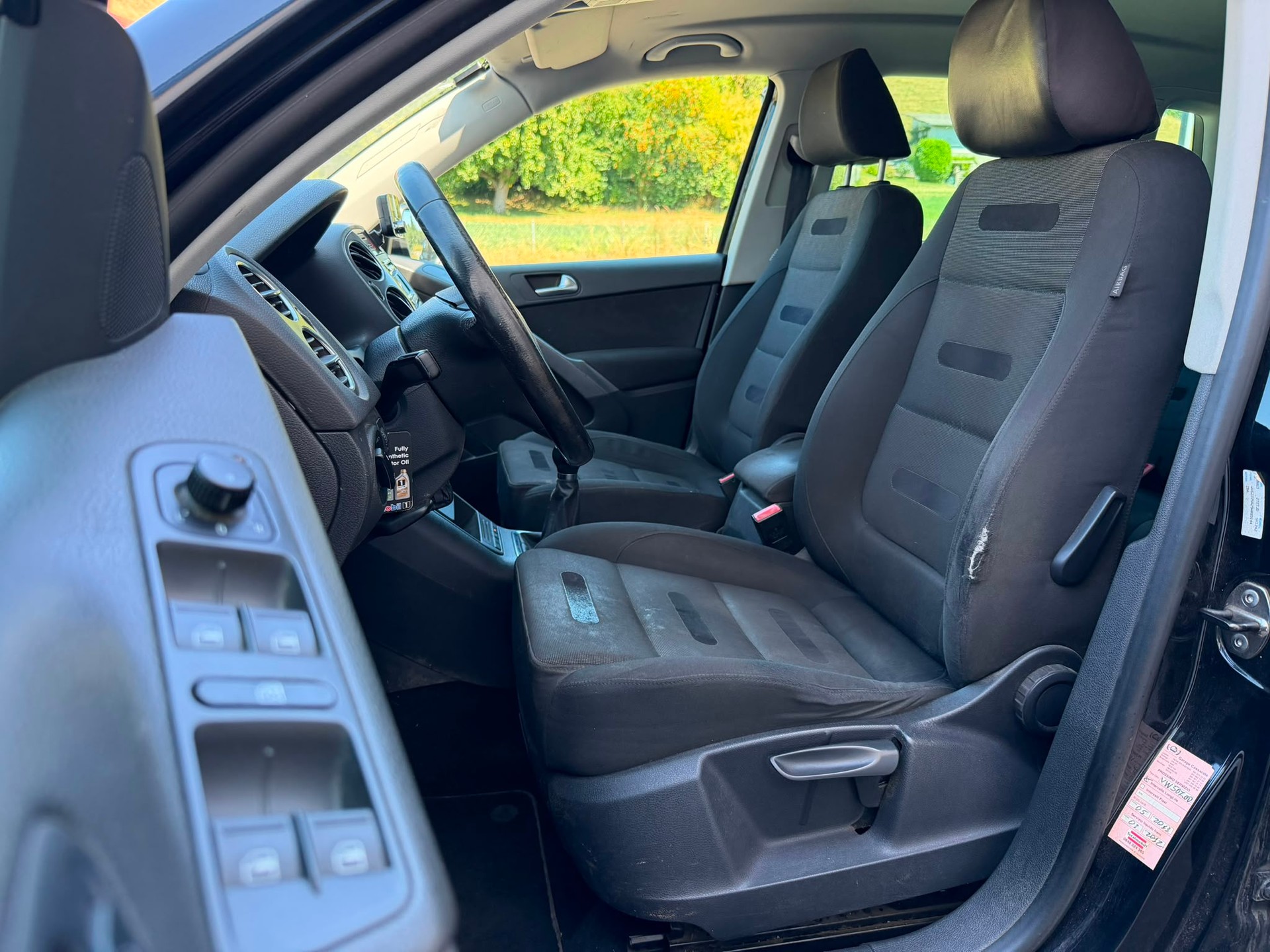 VW Tiguan 2.0 TDI Sport&Style-image-12