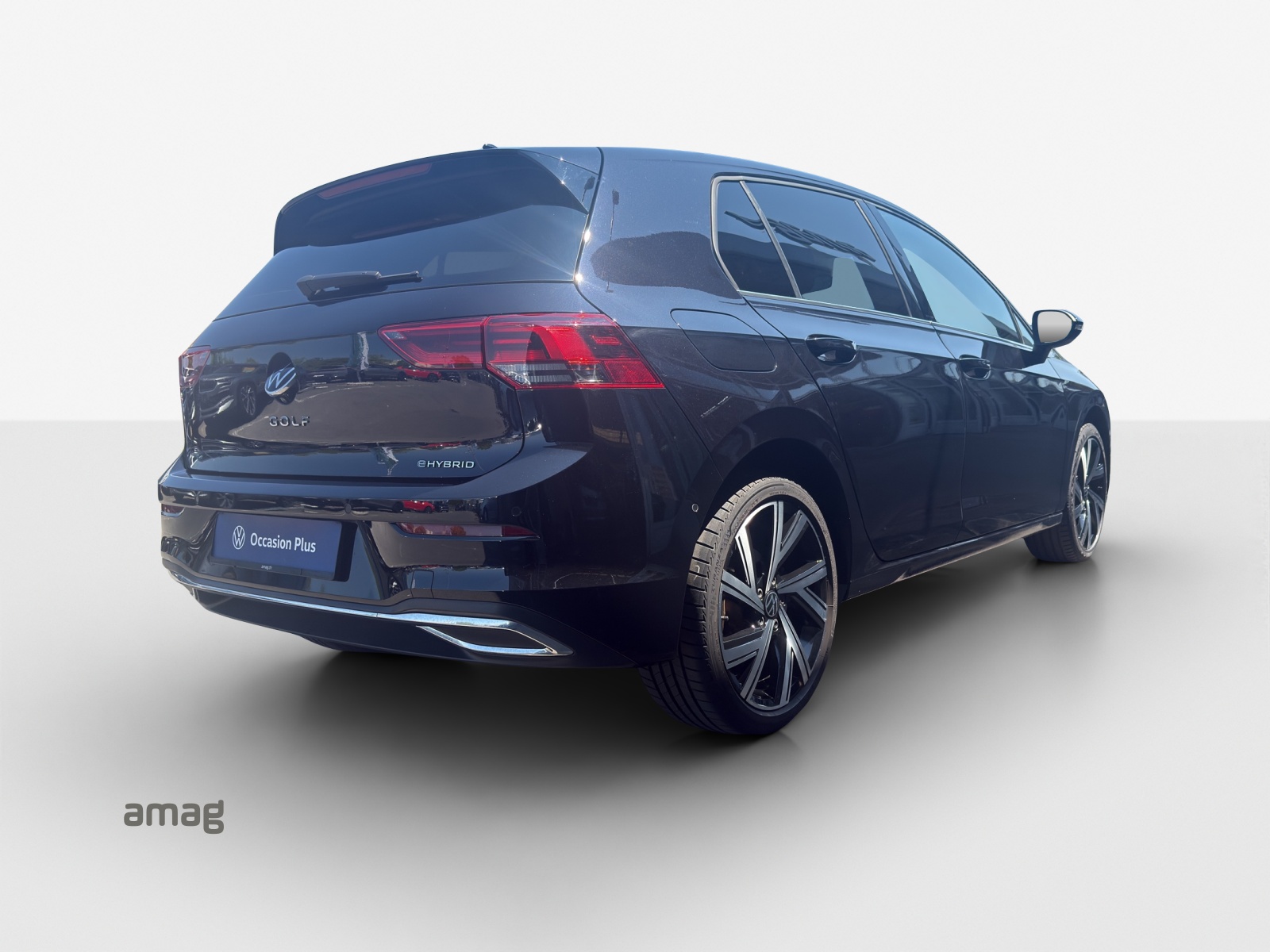 VW Golf 1.4 TSI PHEV Style-image-5