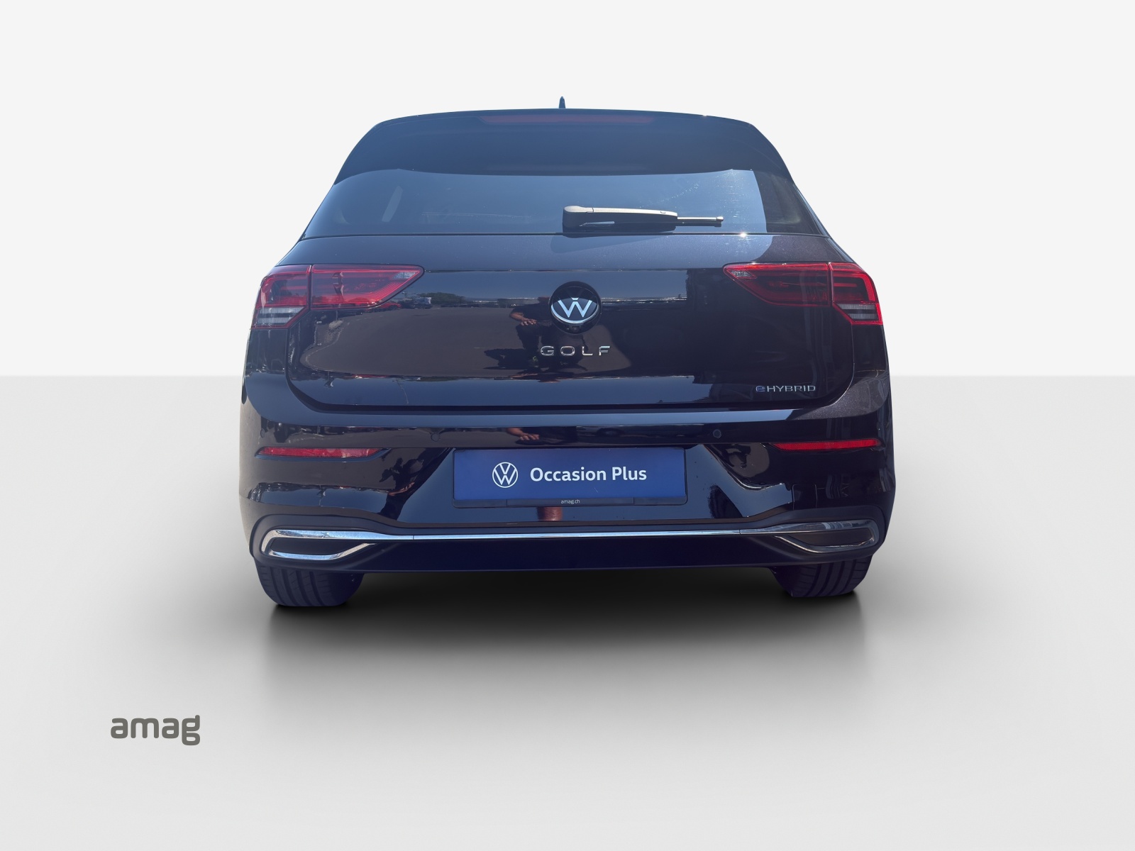 VW Golf 1.4 TSI PHEV Style-image-4