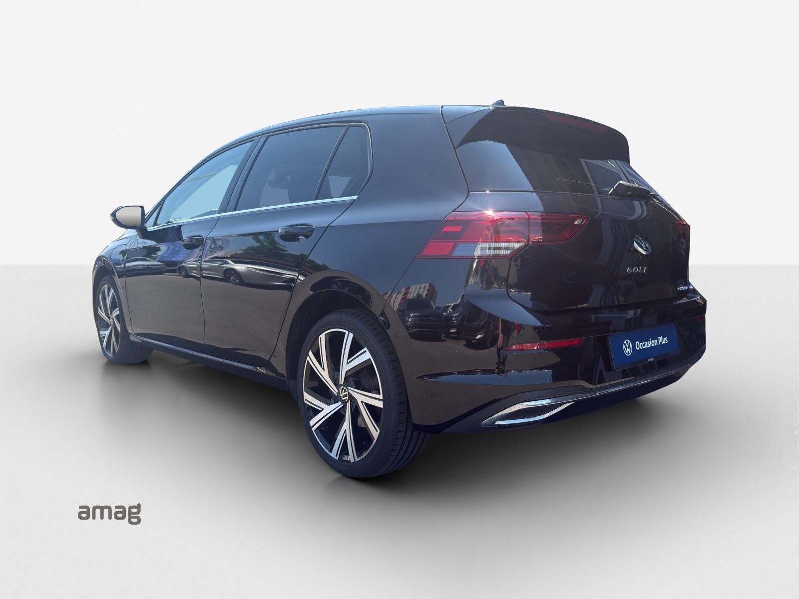 VW Golf 1.4 TSI PHEV Style-image-2