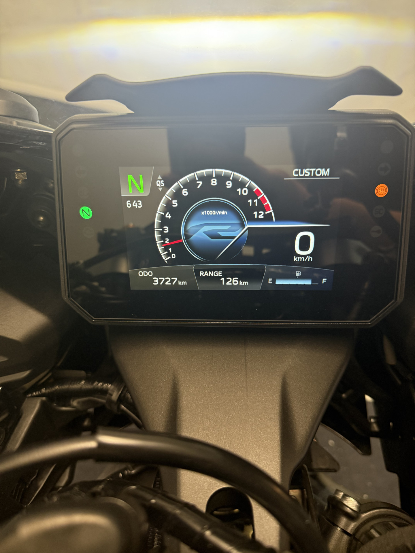 YAMAHA R7-image-4