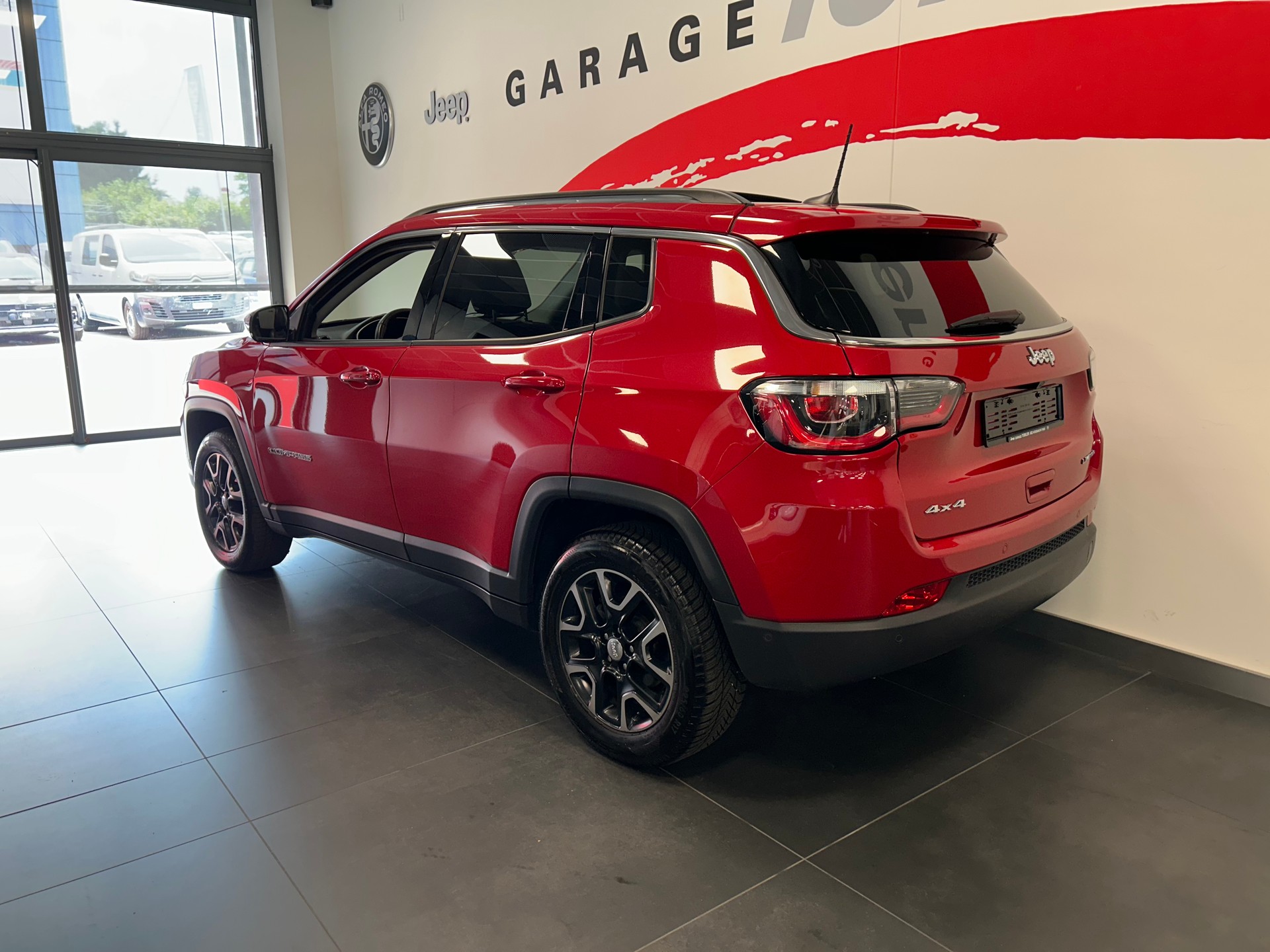 JEEP Compass 1.4 Turbo Limited AWD 9ATX-image-15