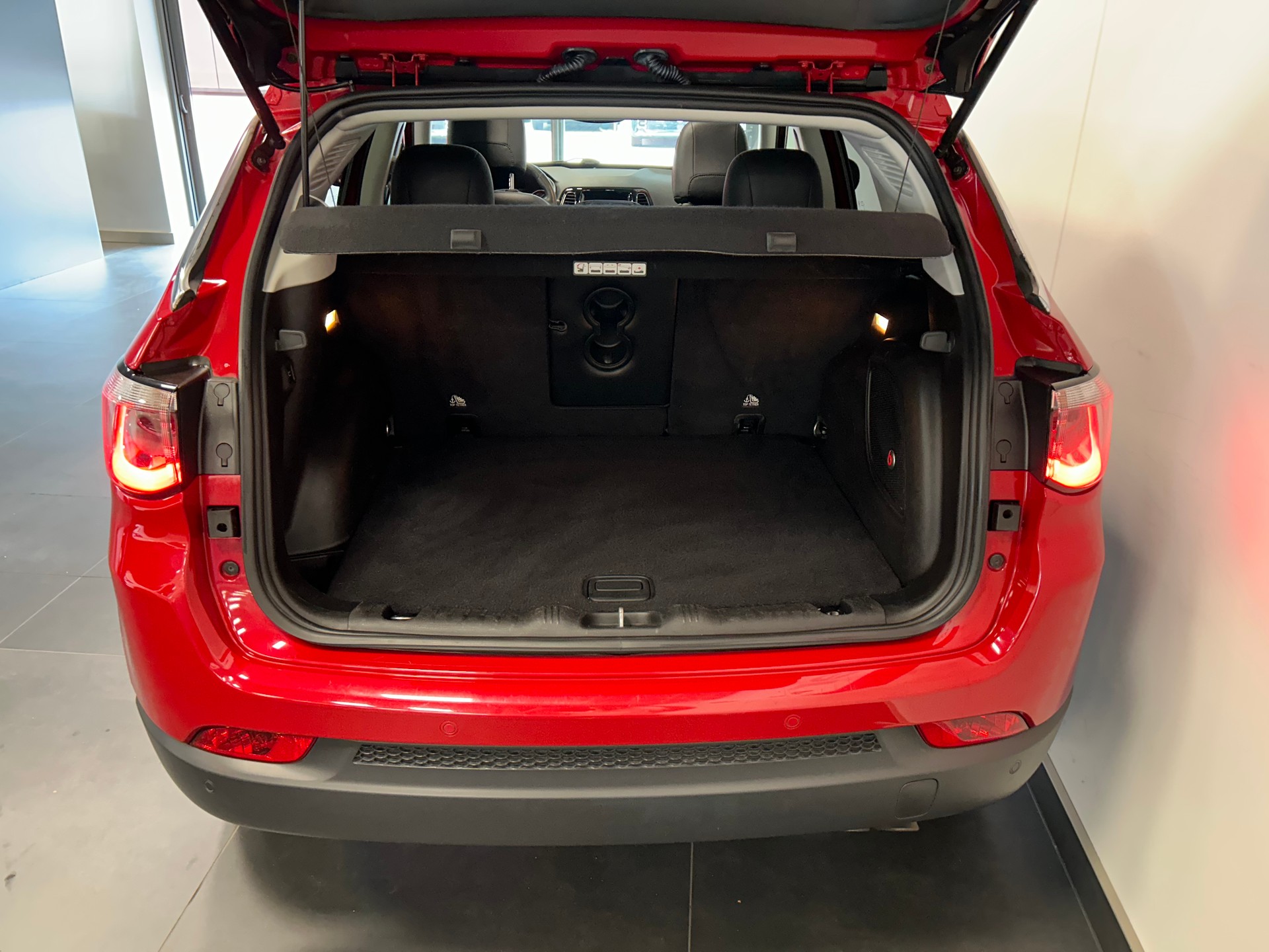 JEEP Compass 1.4 Turbo Limited AWD 9ATX-image-20