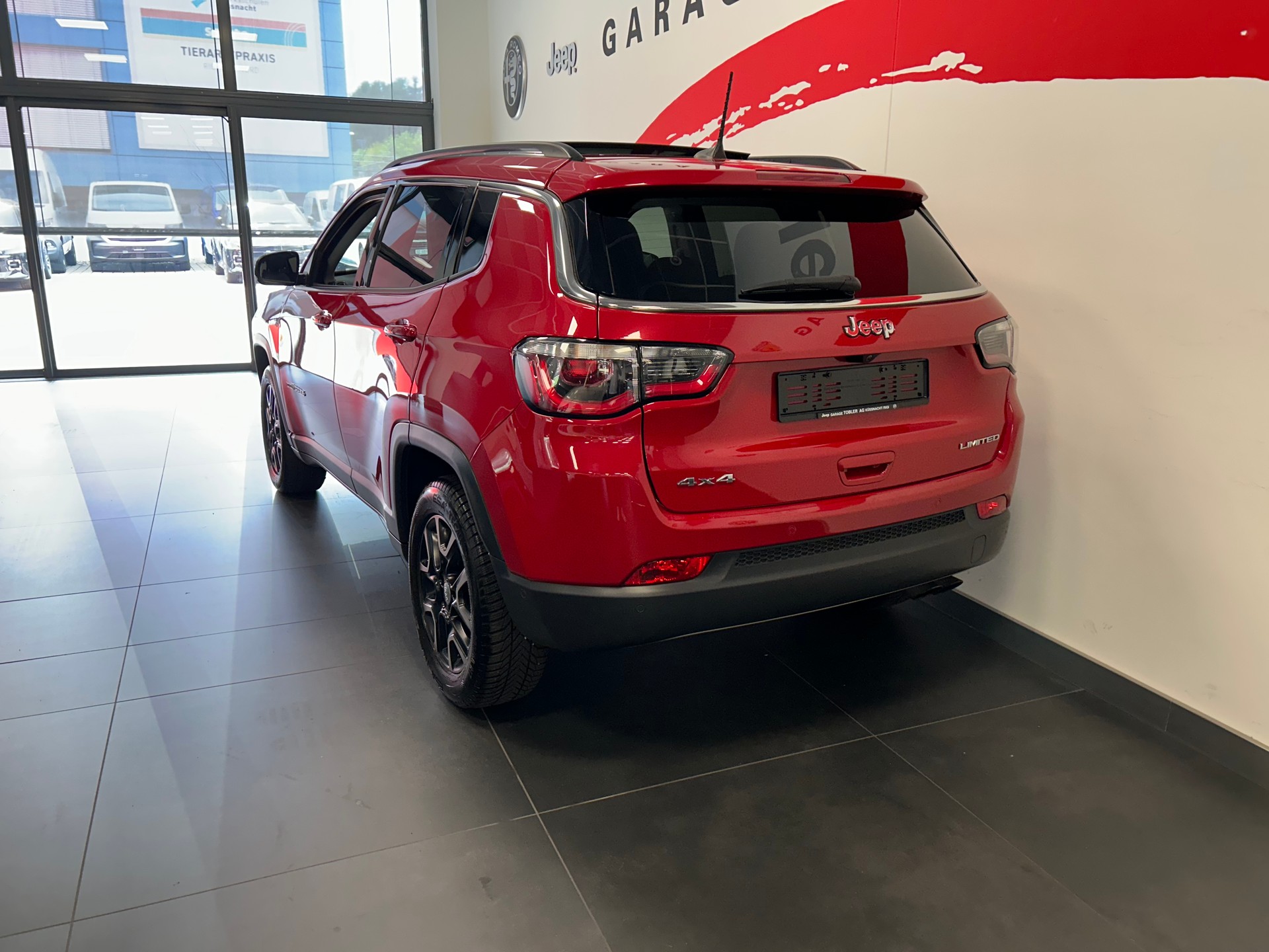 JEEP Compass 1.4 Turbo Limited AWD 9ATX-image-17