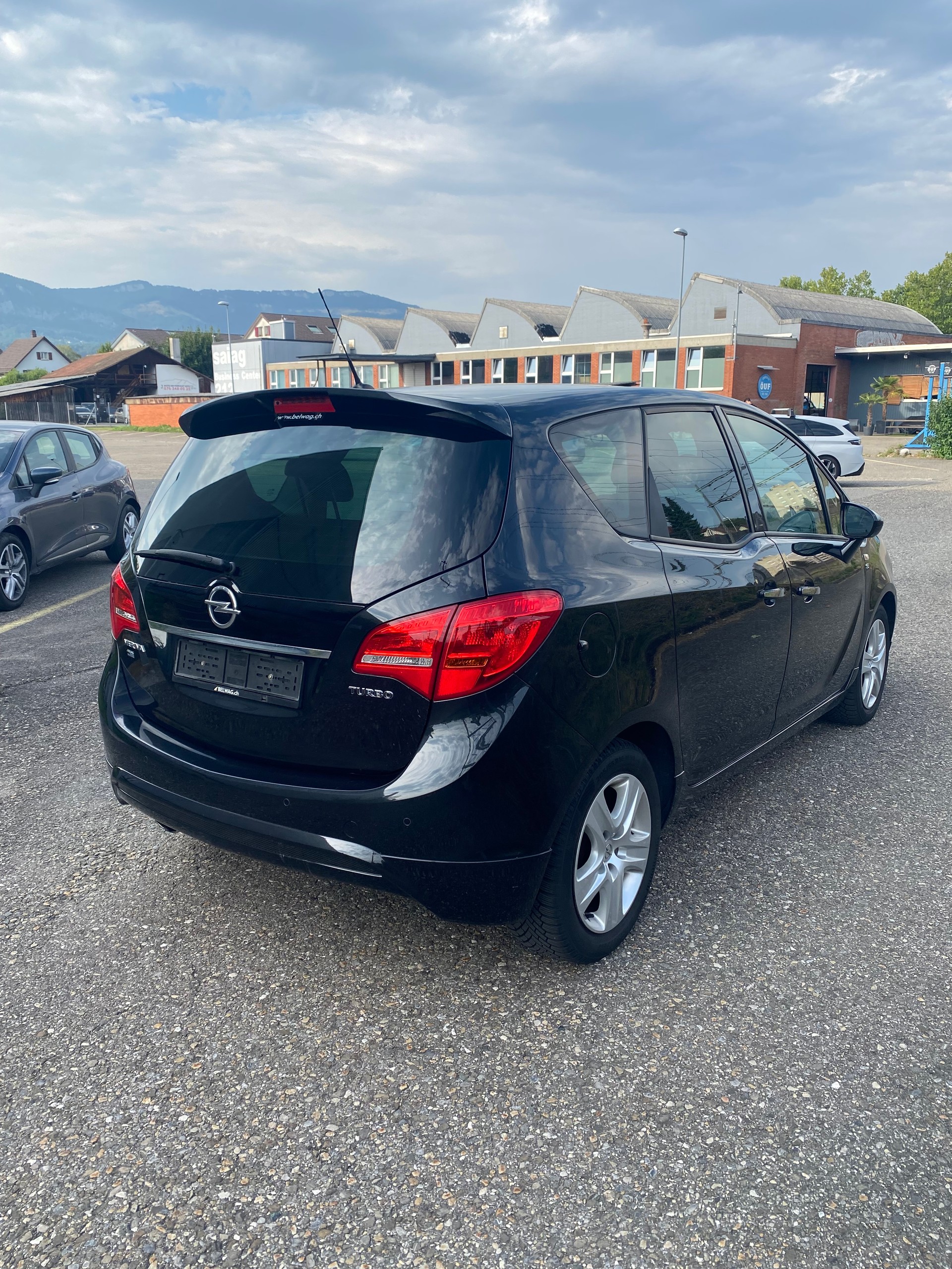 OPEL Meriva 1.4 Turbo Cosmo-image-3