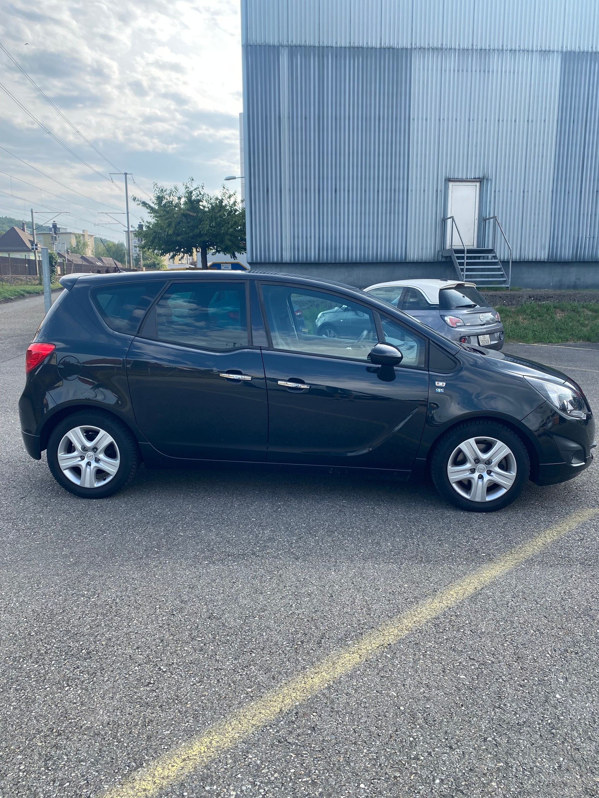 OPEL Meriva 1.4 Turbo Cosmo-image-12