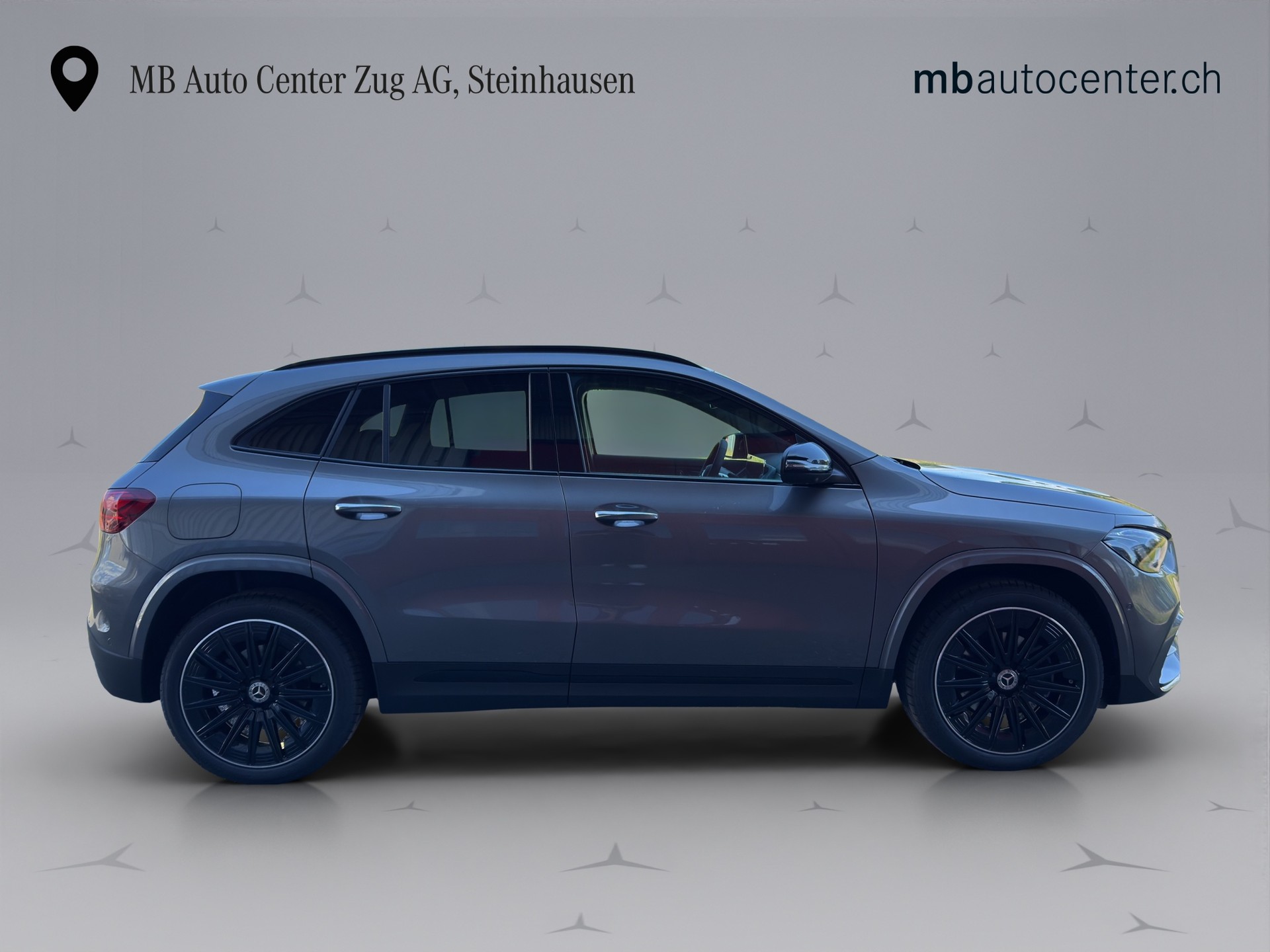 MERCEDES-BENZ GLA 250 e EQ Star AMG Line-image-5