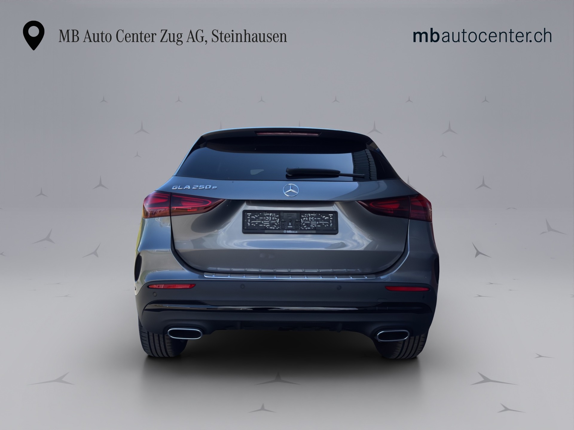 MERCEDES-BENZ GLA 250 e EQ Star AMG Line-image-3