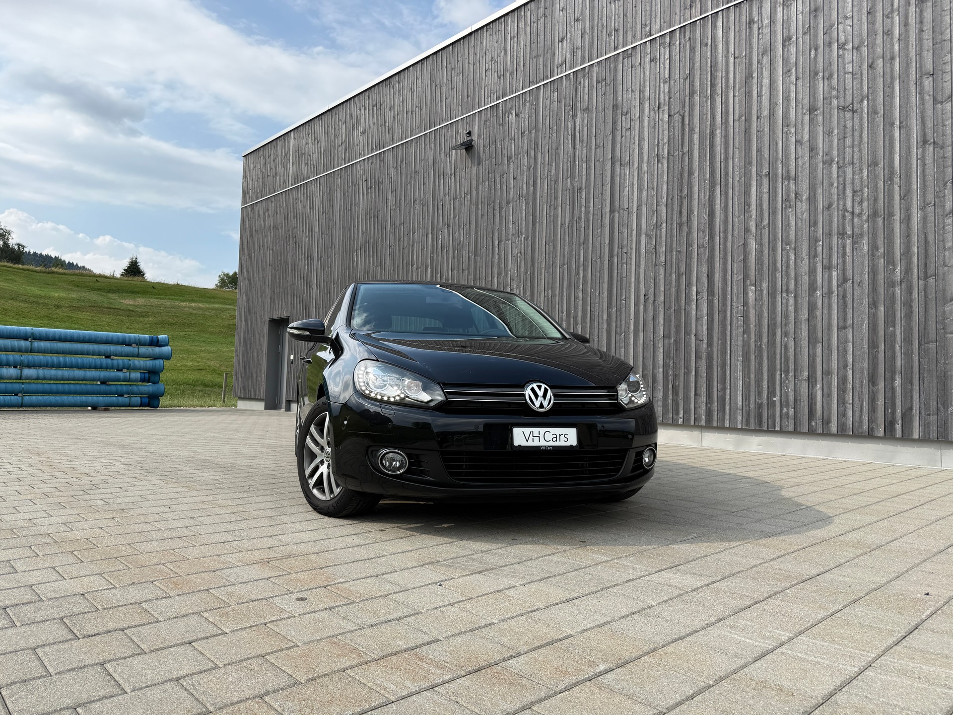VW Golf 1.2 TSI BlueMotion Technology Team DSG-image-0