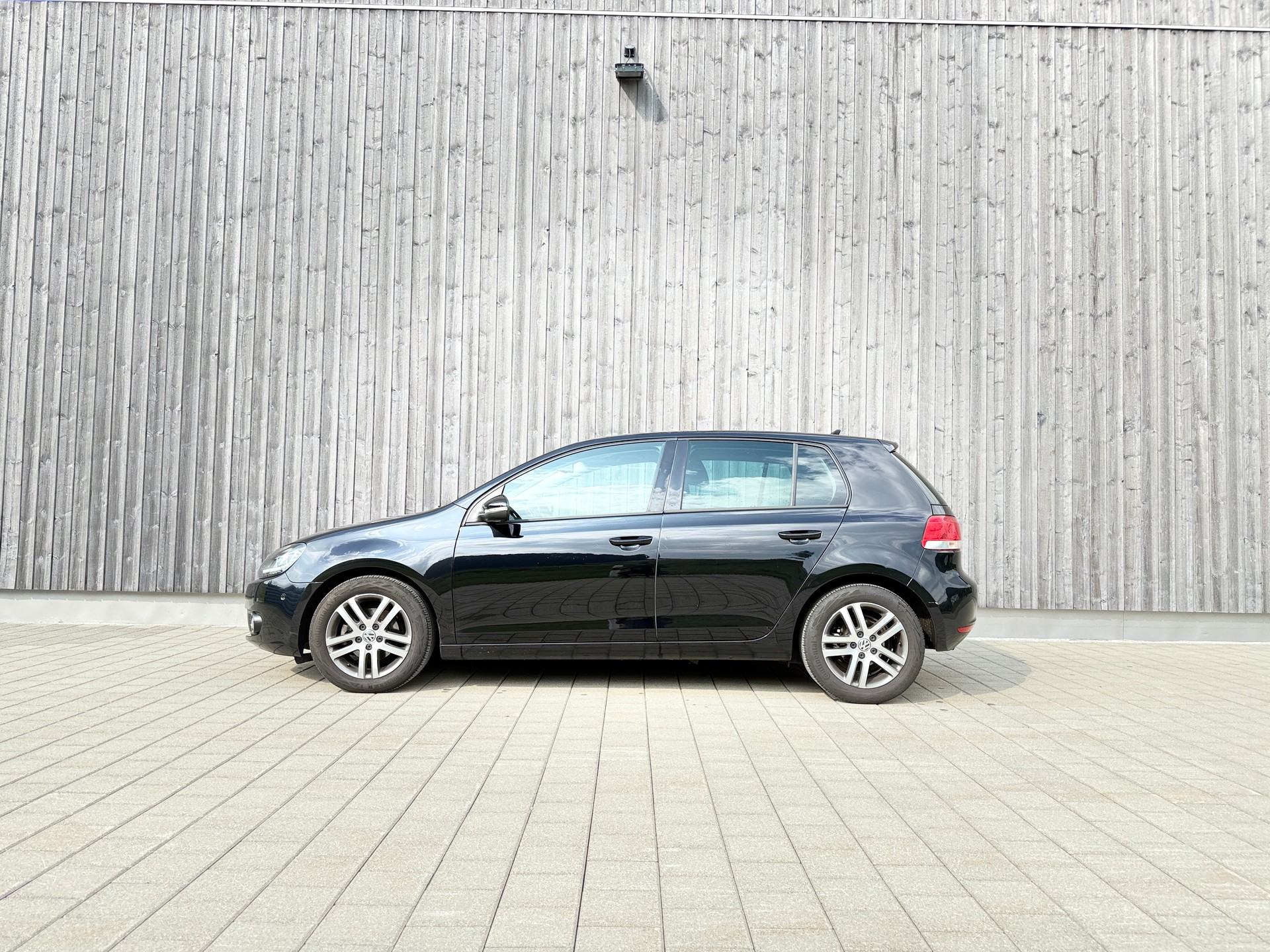 VW Golf 1.2 TSI BlueMotion Technology Team DSG-image-1