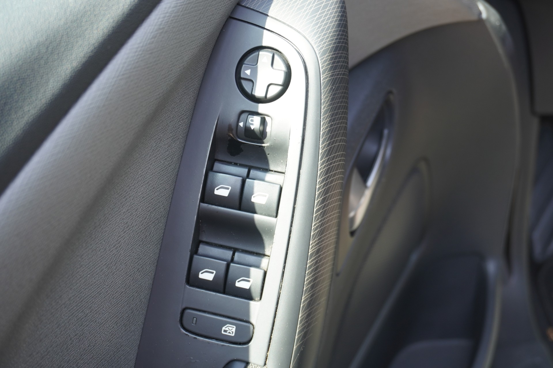 CITROEN C4 Picasso 1.2 Pure Tech Exclusive-image-18