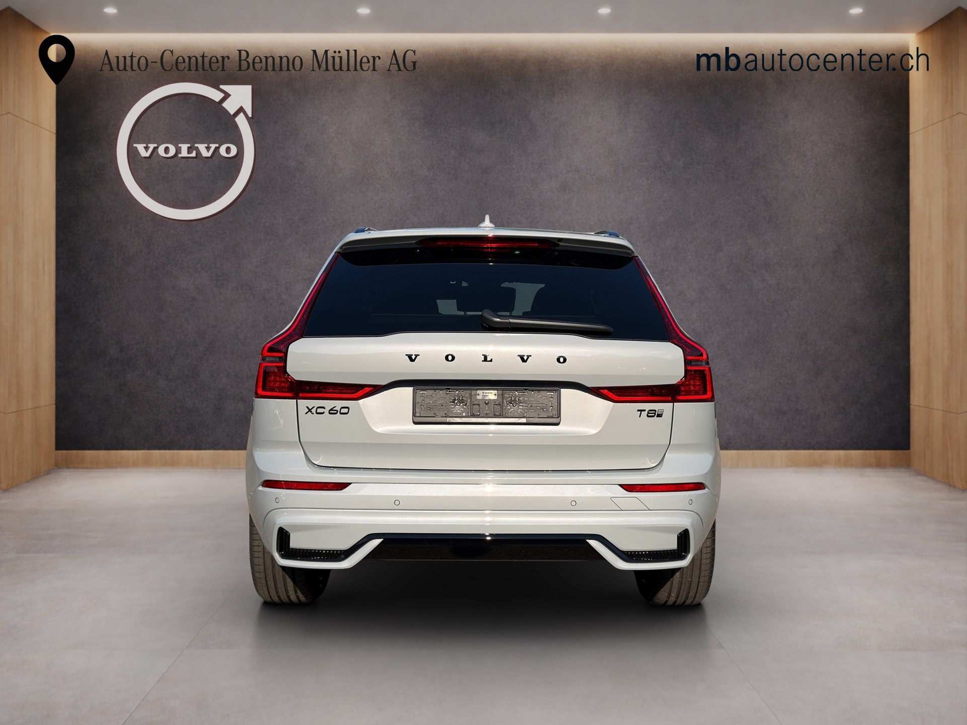 VOLVO XC60 2.0 T8 TE Black Edition eAWD-image-3