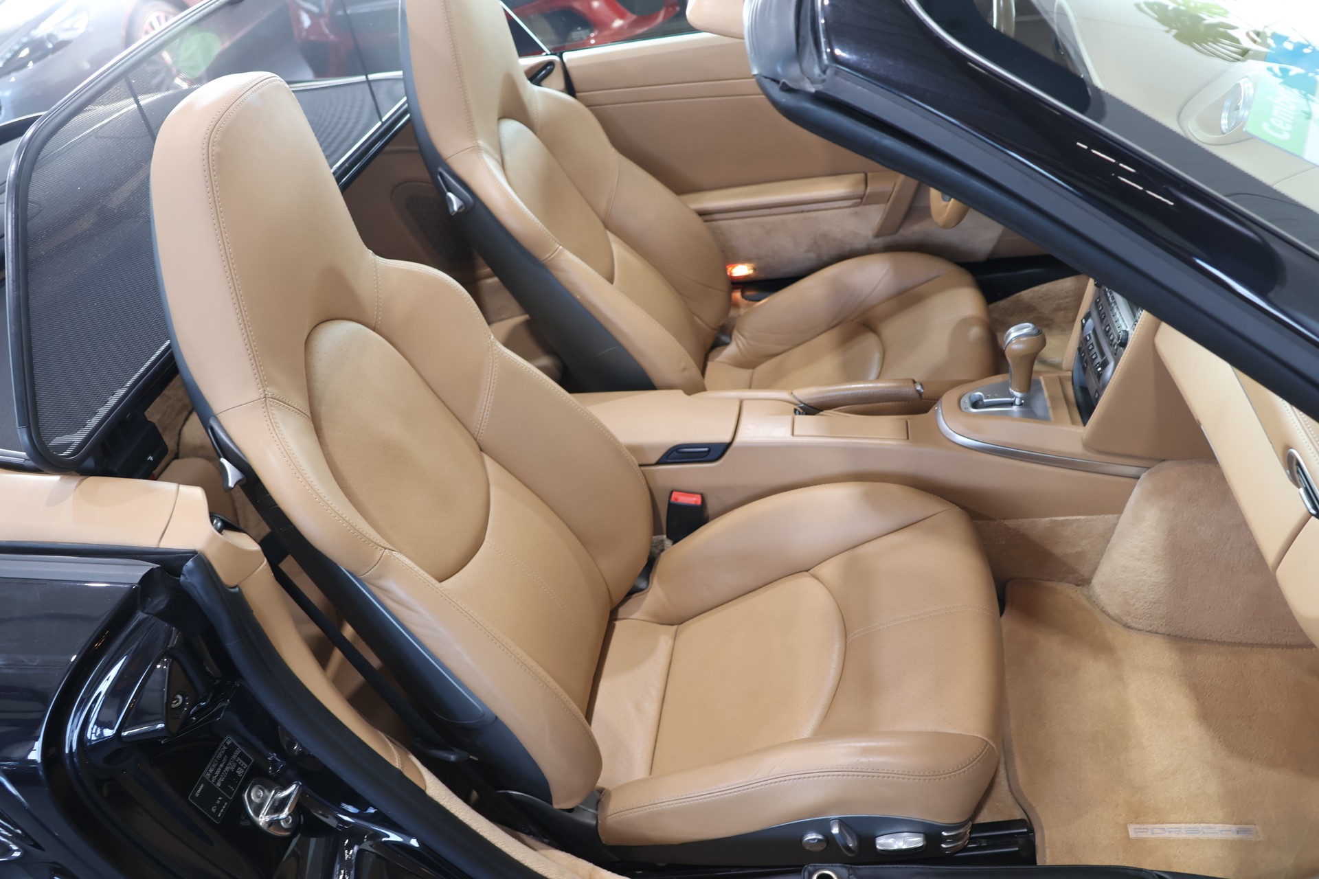 PORSCHE 911 Cabrio Turbo Tiptronic-image-14
