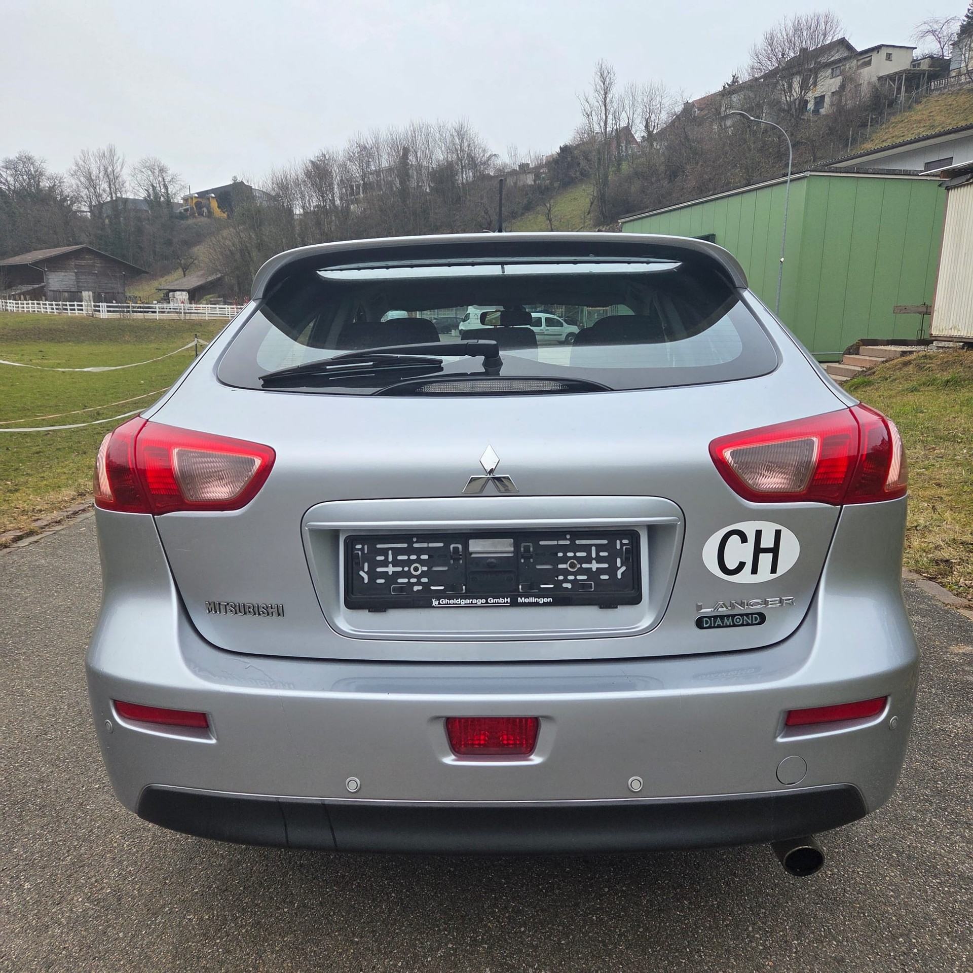 MITSUBISHI Lancer Sportback 1.8 Diamond CVT-image-5