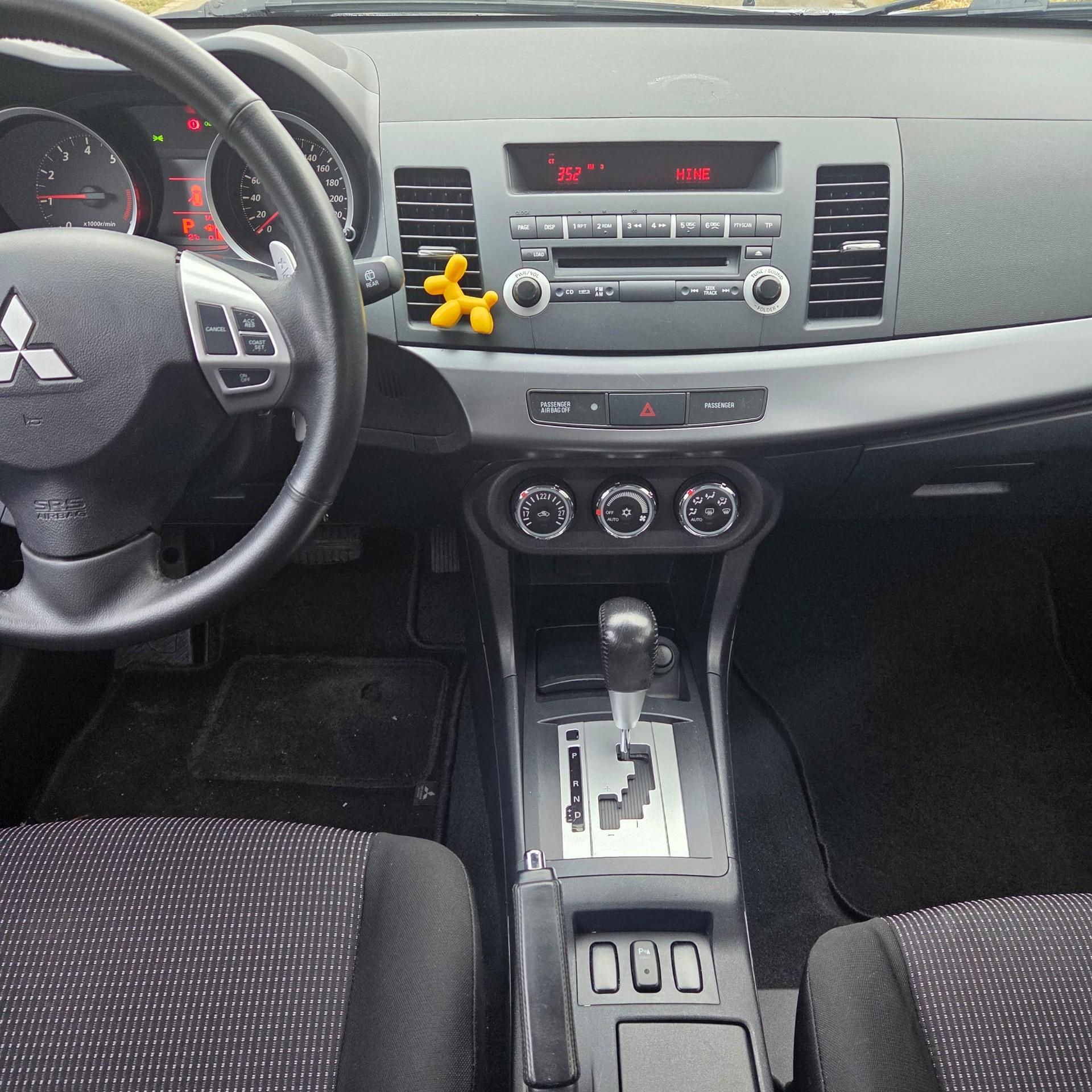 MITSUBISHI Lancer Sportback 1.8 Diamond CVT-image-10