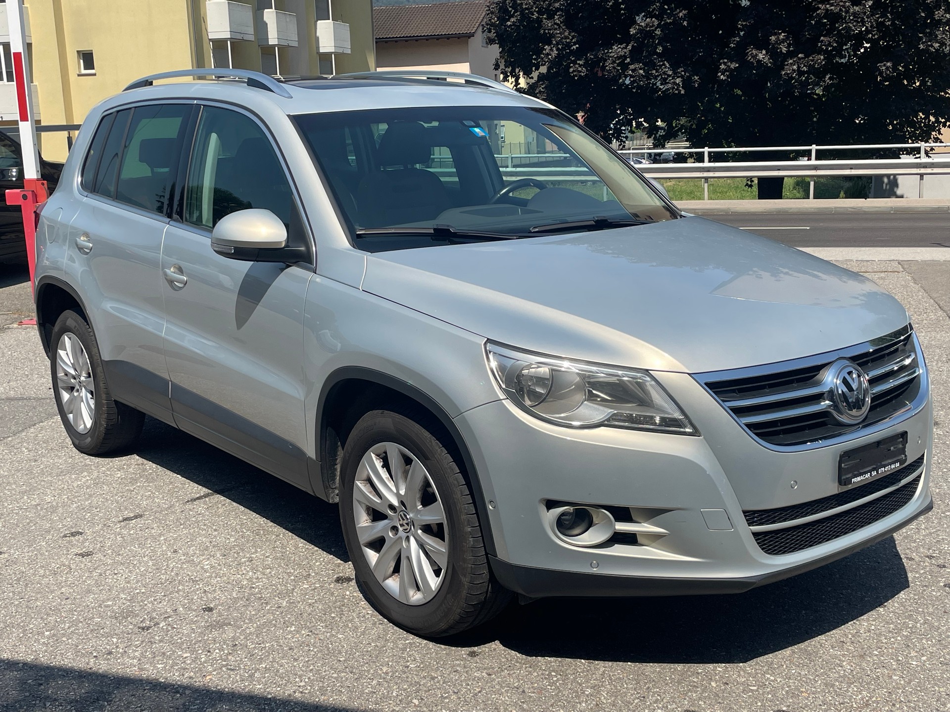VW Tiguan 2.0 TSI Sport&Style Tiptronic-image-14