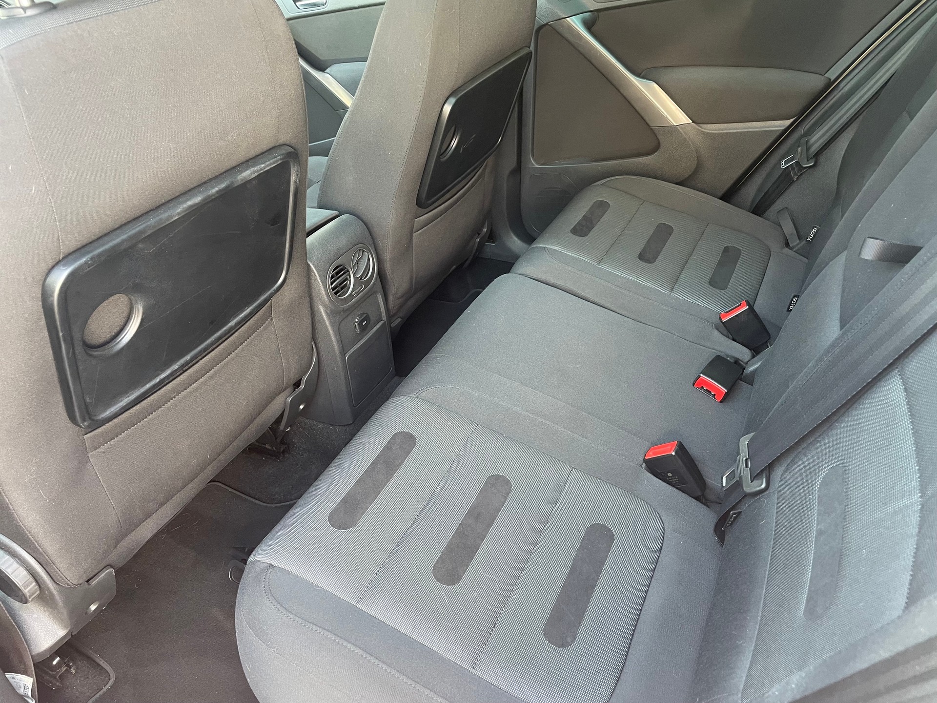 VW Tiguan 2.0 TSI Sport&Style Tiptronic-image-5