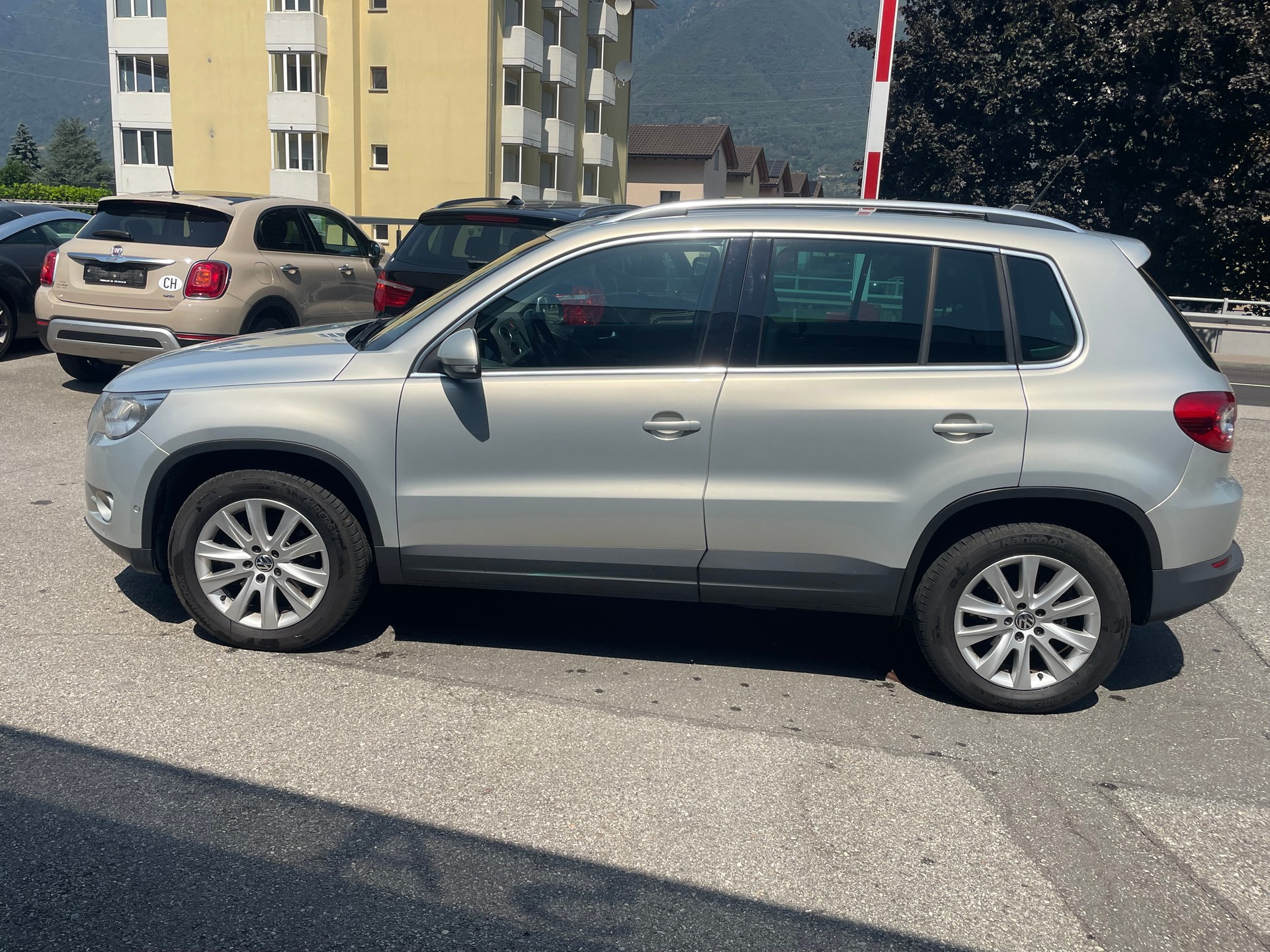 VW Tiguan 2.0 TSI Sport&Style Tiptronic-image-7