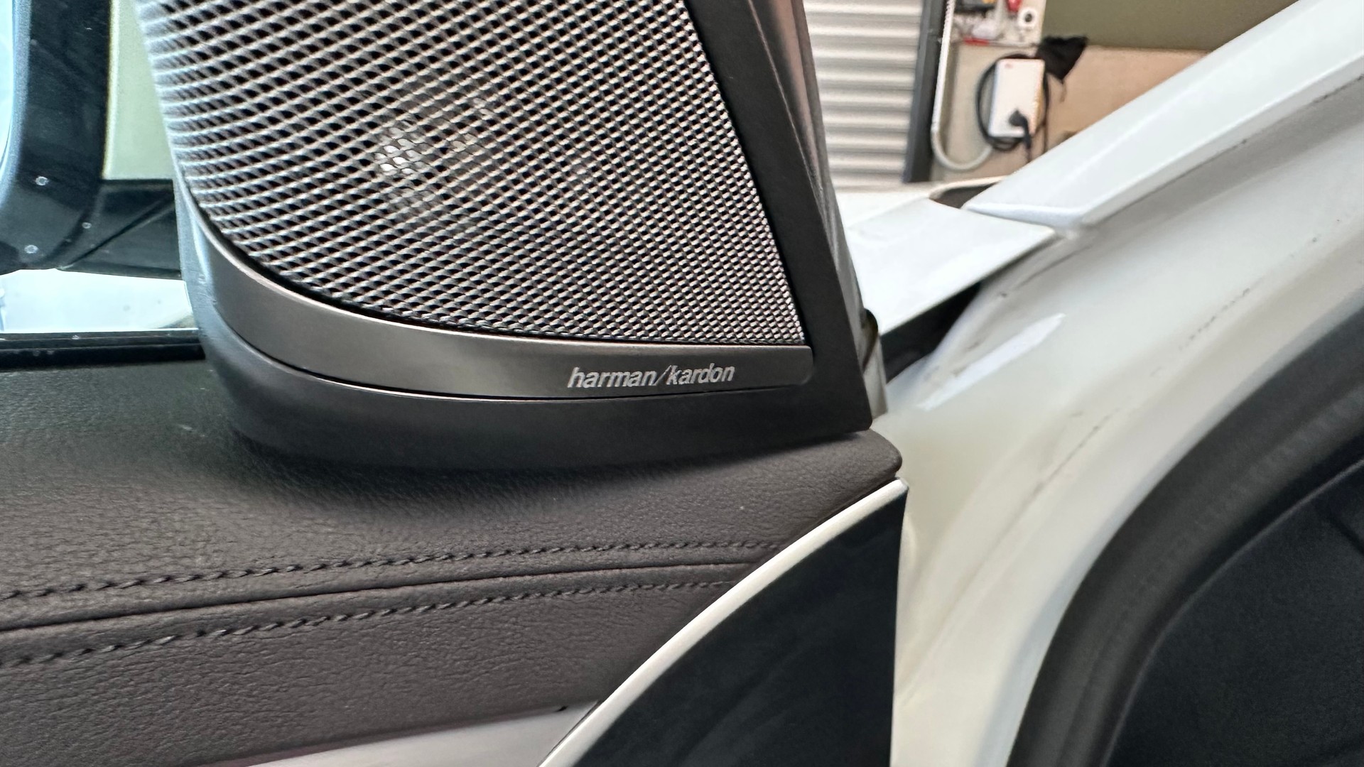 BMW 540i xDrive SAG Touring-image-9