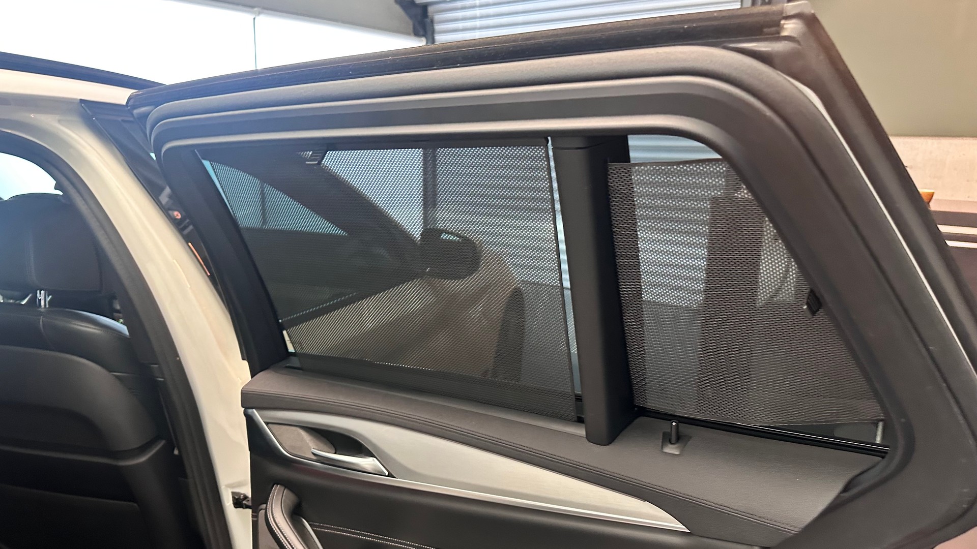BMW 540i xDrive SAG Touring-image-19