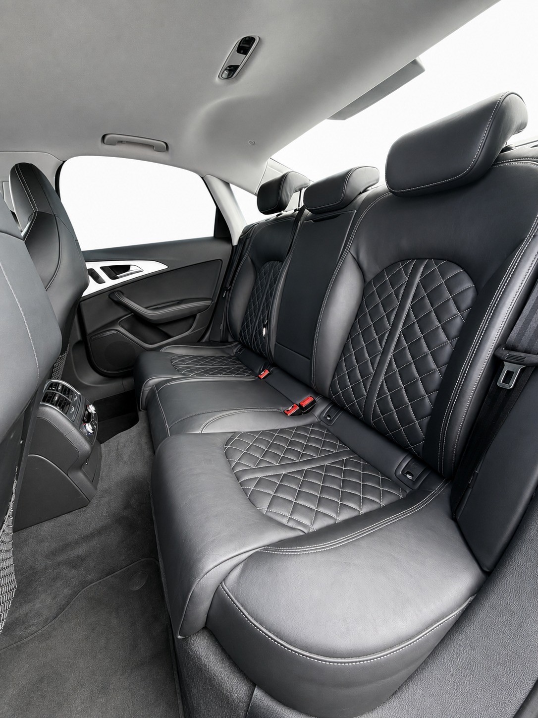 AUDI S6 Limousine 4.0 TFSI V8 quattro S-tronic-image-15