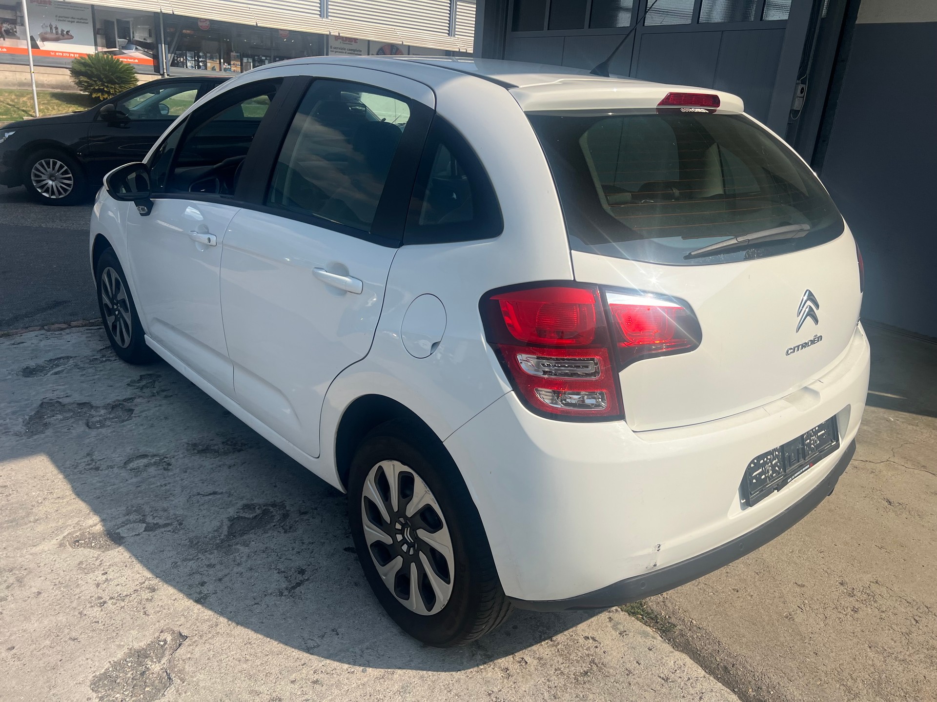 CITROEN C3 1.2i Séduction-image-2