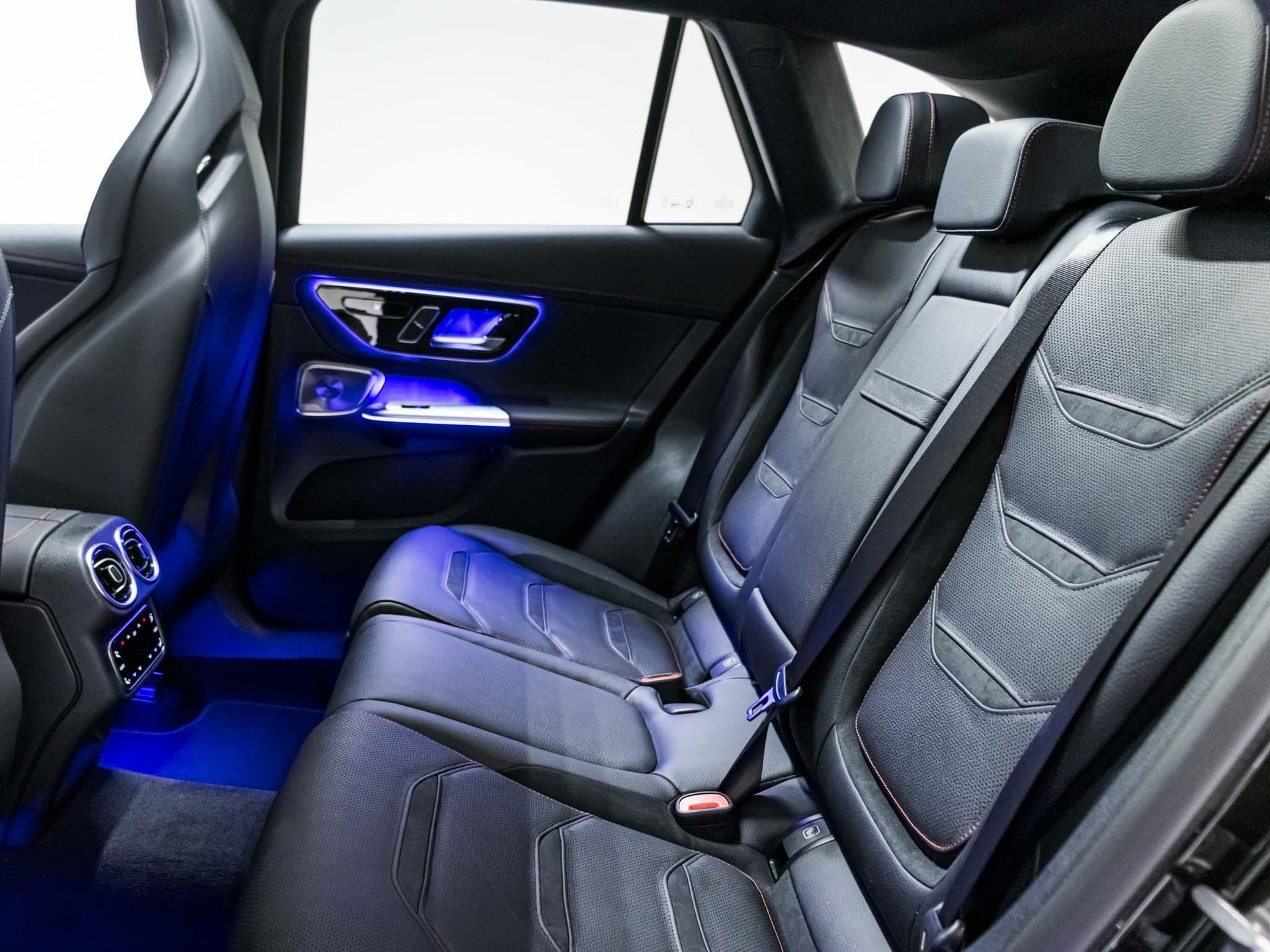 MERCEDES-BENZ GLC 53 AMG 4MATIC+-image-7