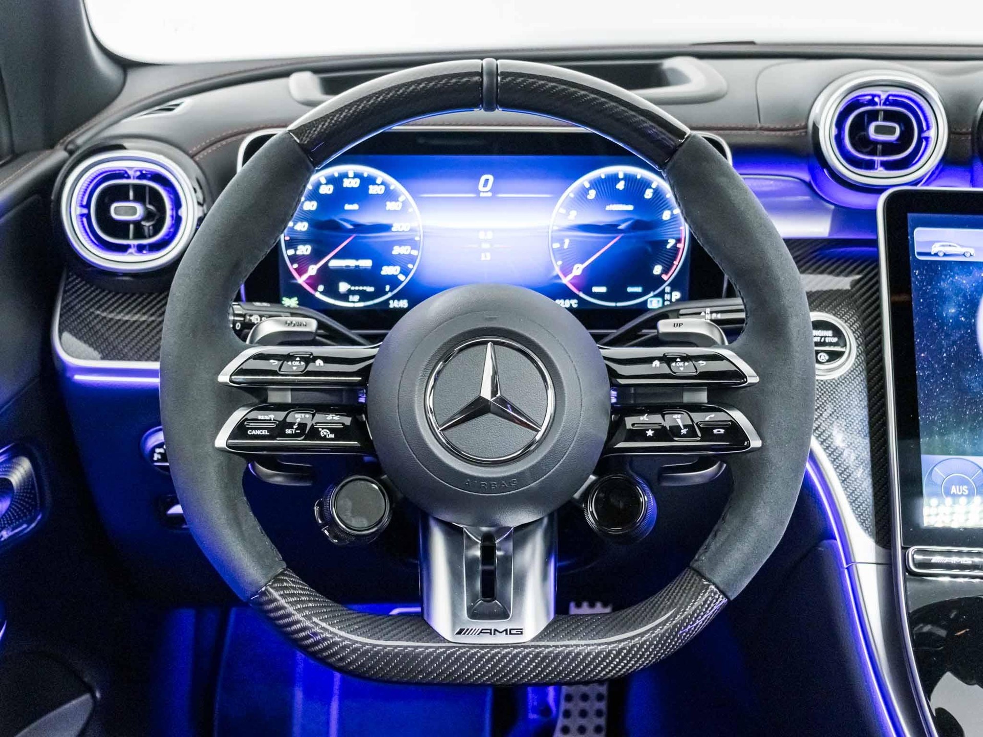 MERCEDES-BENZ GLC 53 AMG 4MATIC+-image-11
