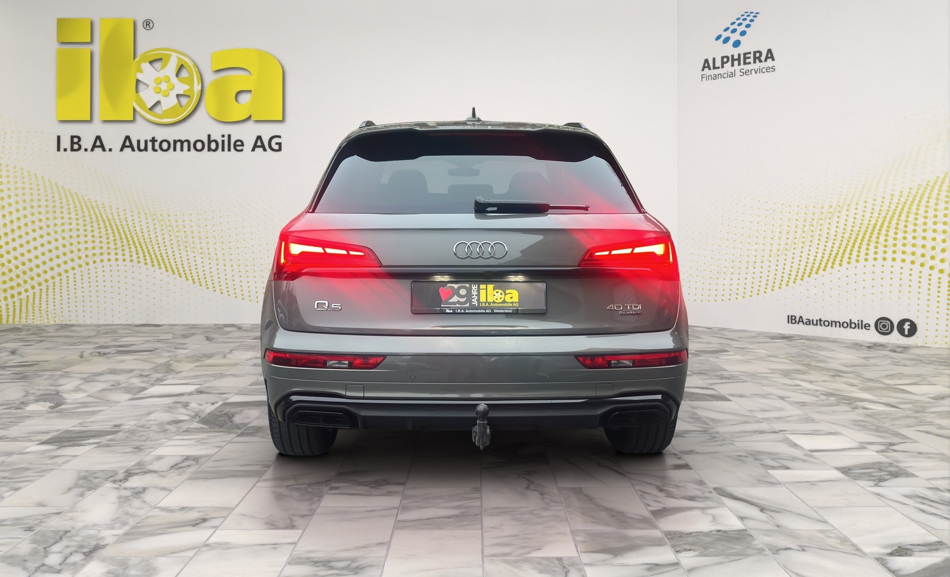 AUDI Q5 40 TDI S-Line quattro 4x4 AHK-showroom-element-3
