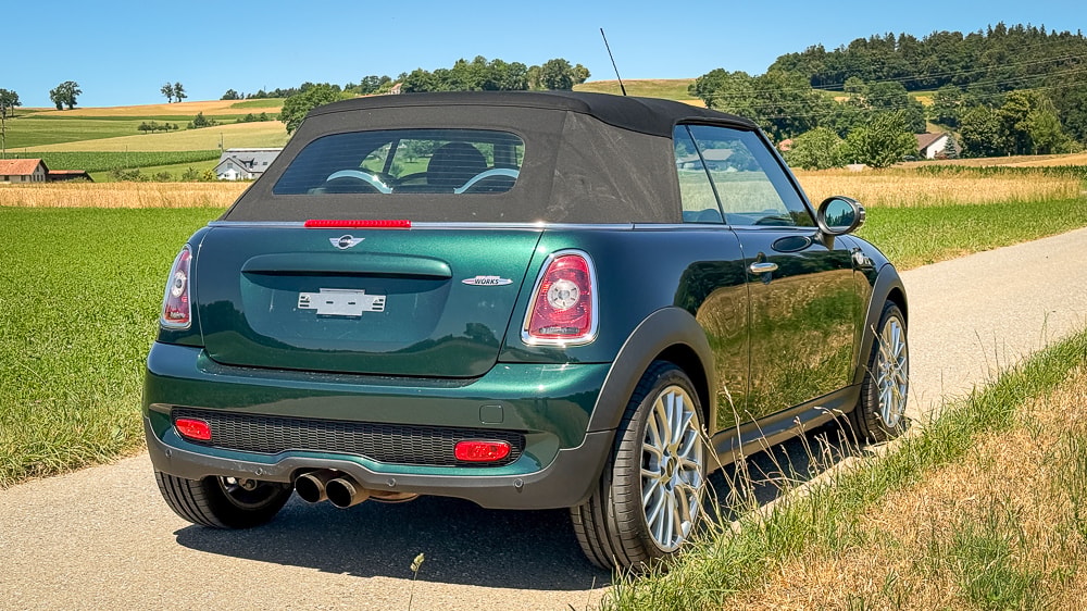 MINI 1.6i John Cooper Works-image-2