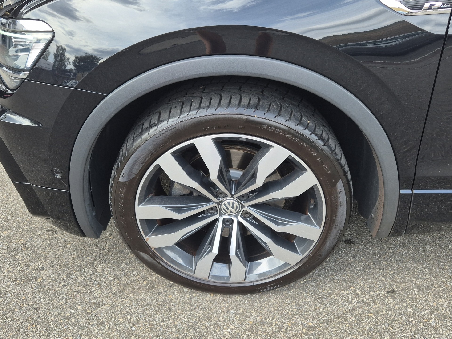 VW Tiguan 2.0 TDI SCR Highline 4Motion DSG-image-6