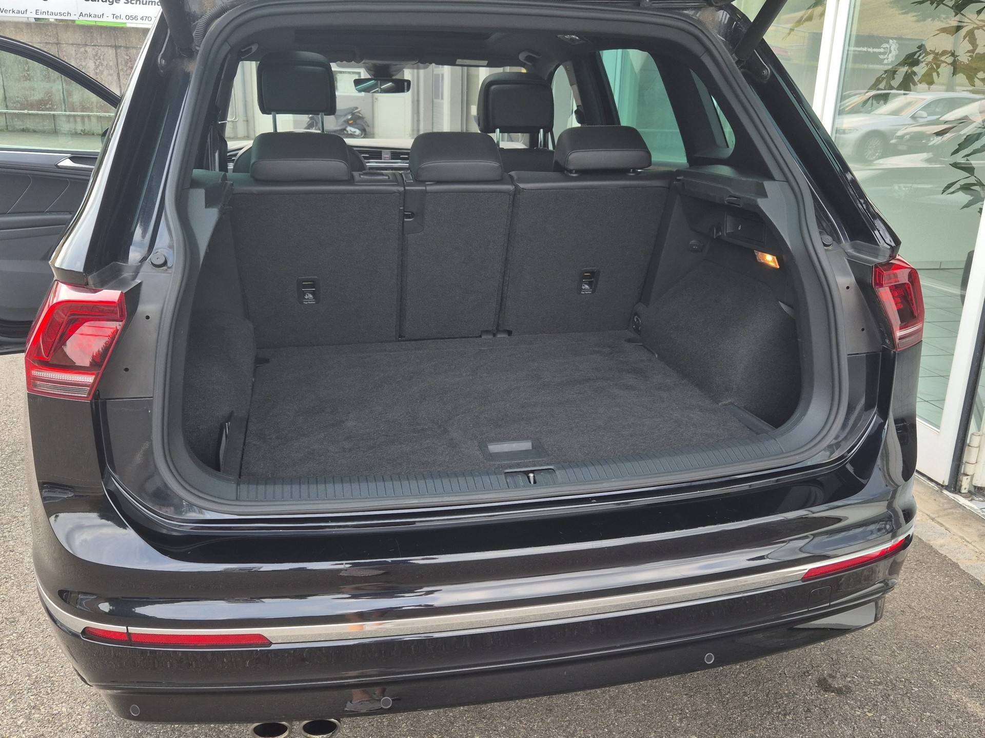 VW Tiguan 2.0 TDI SCR Highline 4Motion DSG-image-24