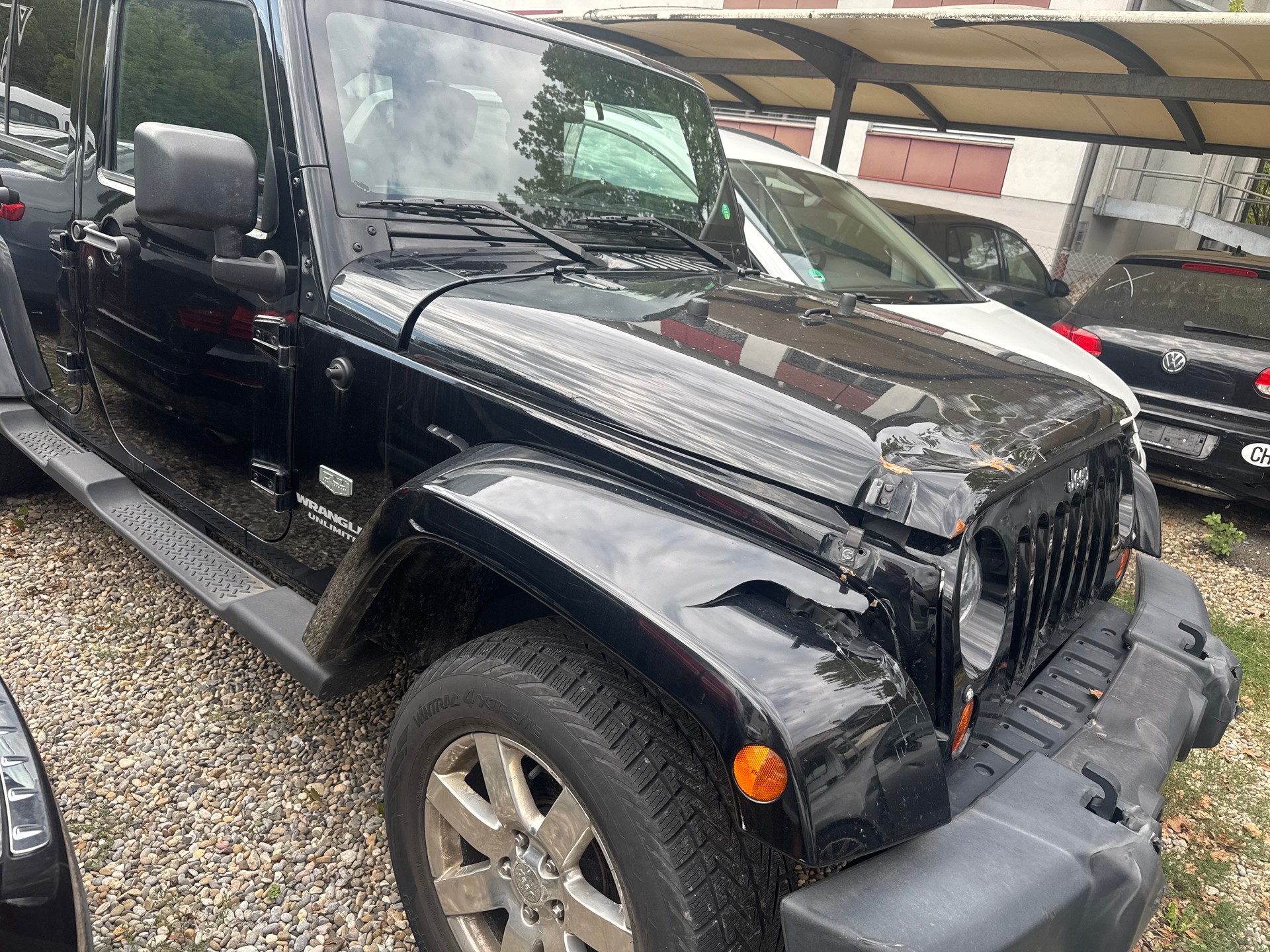 JEEP JK 70th Anniversary 3.8-showroom-element-1