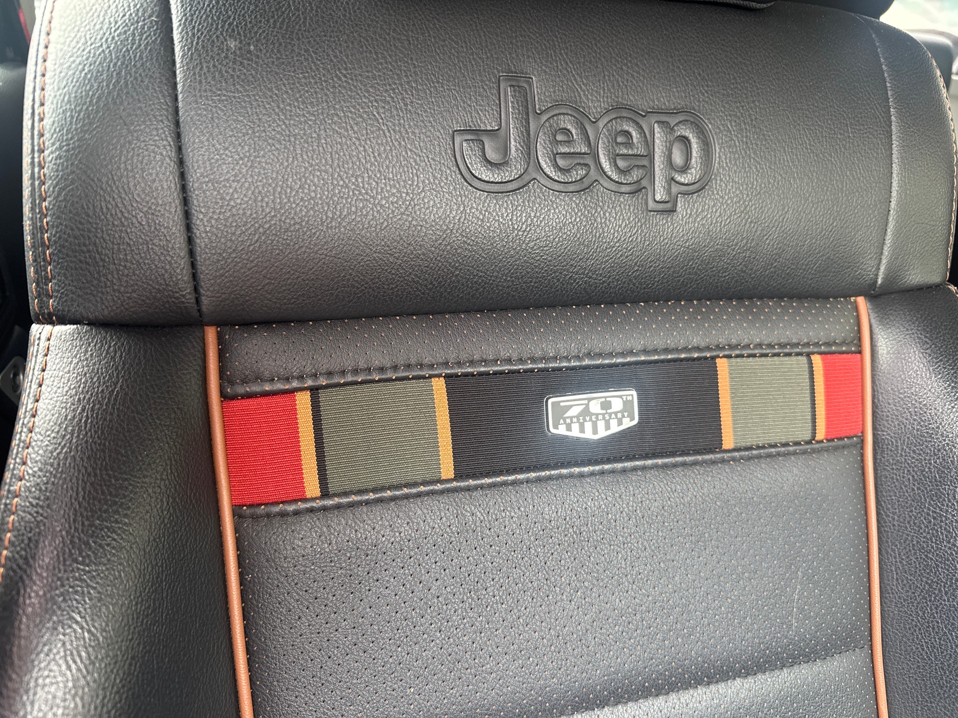 JEEP JK 70th Anniversary 3.8-image-6