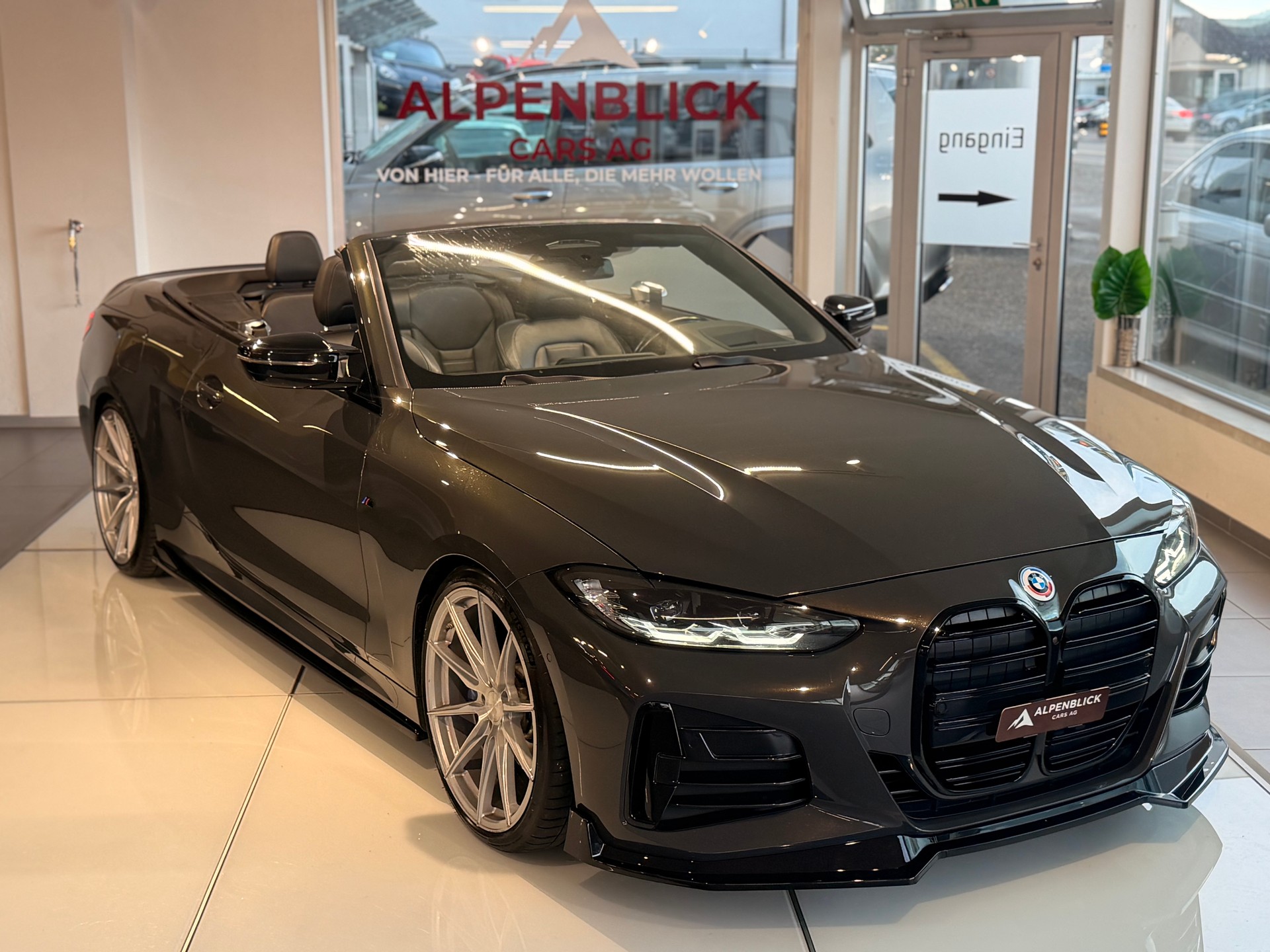 BMW M440i xDrive 48V Cabriolet Steptronic-image-5