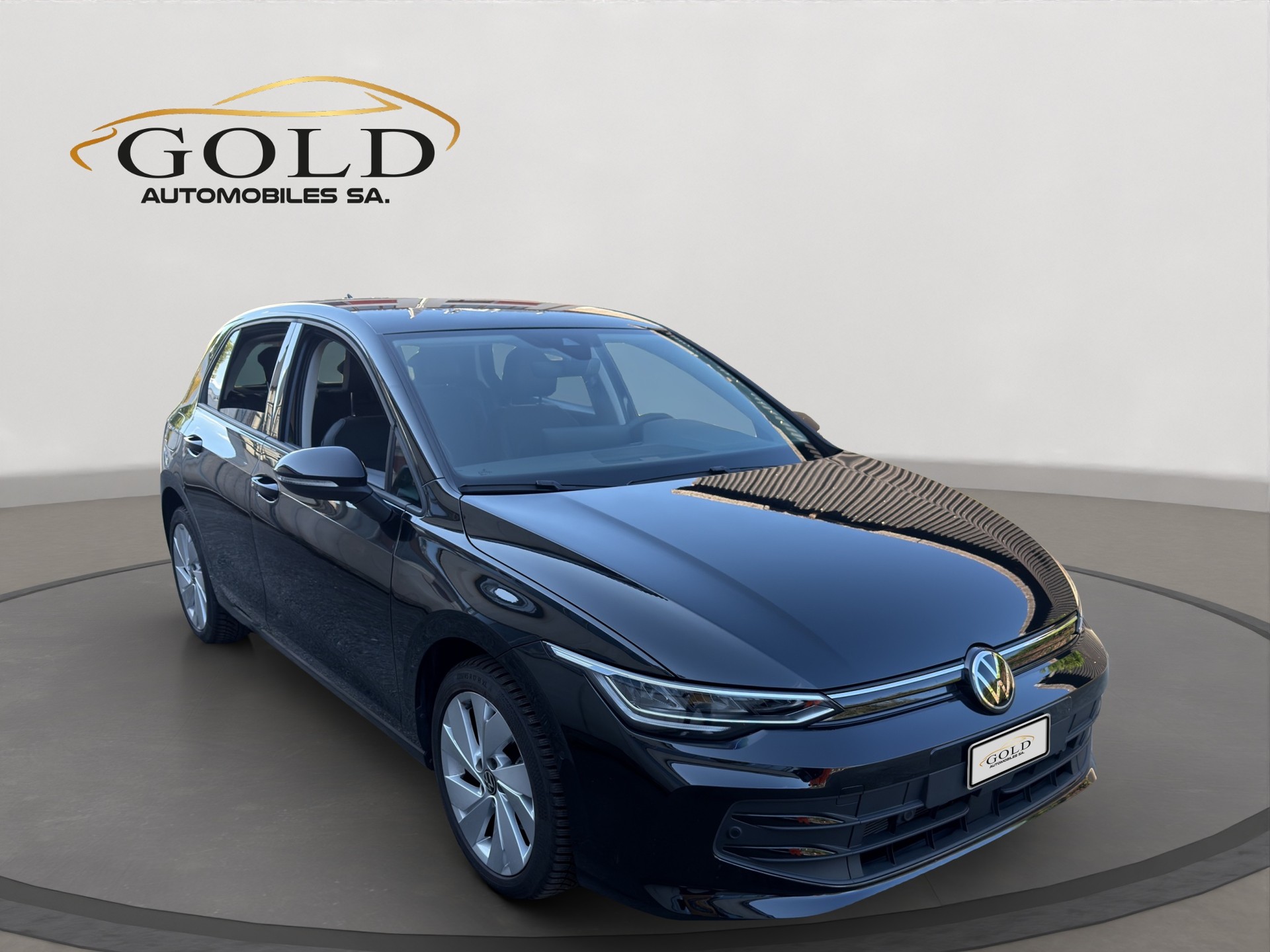 VW Golf 1.5 e TSI mHEV United DSG-image-11