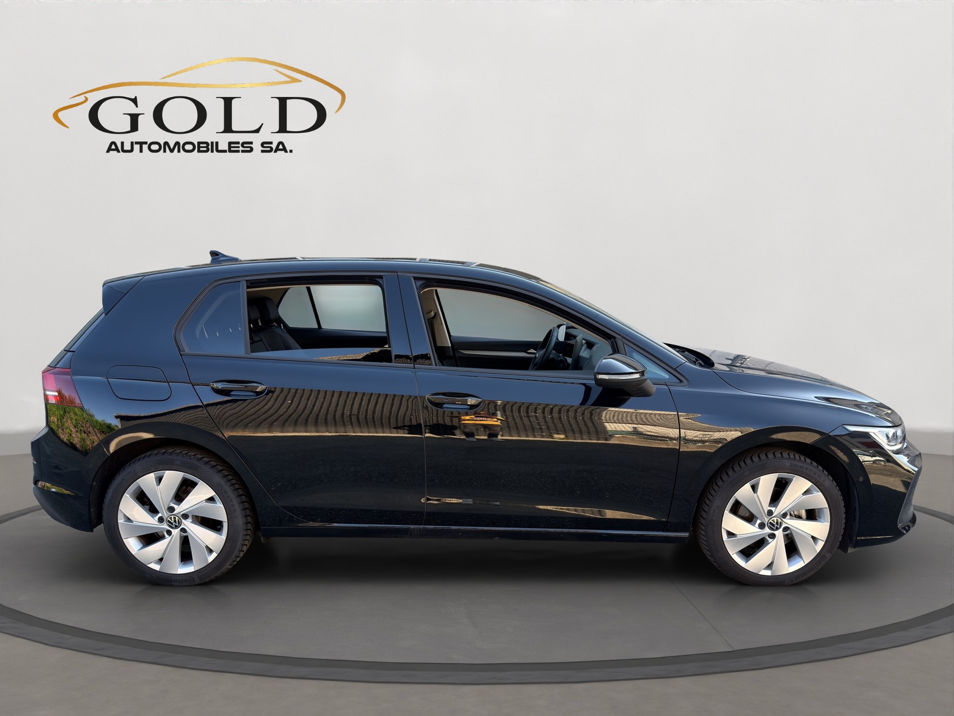 VW Golf 1.5 e TSI mHEV United DSG-image-10