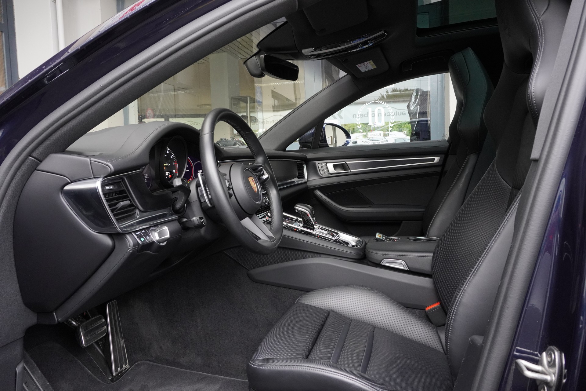 PORSCHE Panamera 4S E-Hybrid PDK-image-8