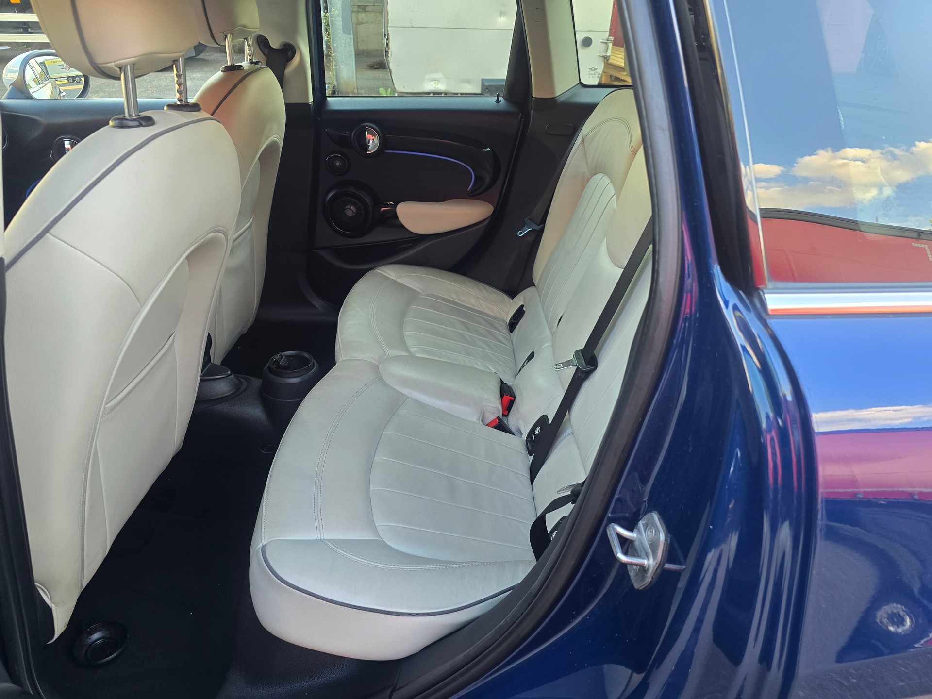MINI Cooper S Steptronic-image-12