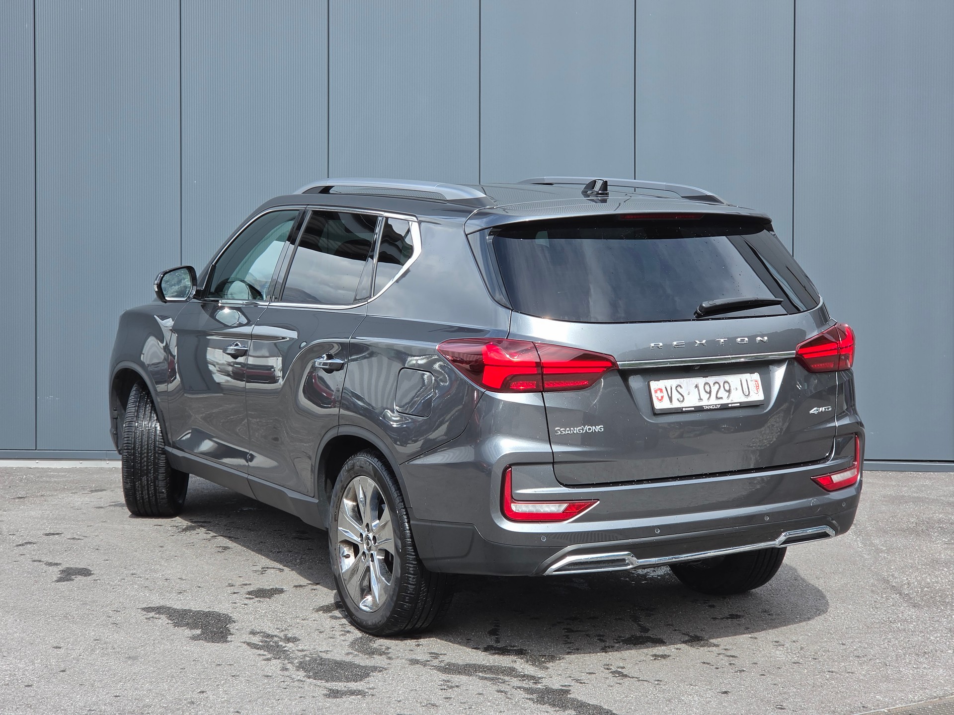 KGM-SsangYong Rexton 2.2 Sapphirel 4WD-image-1
