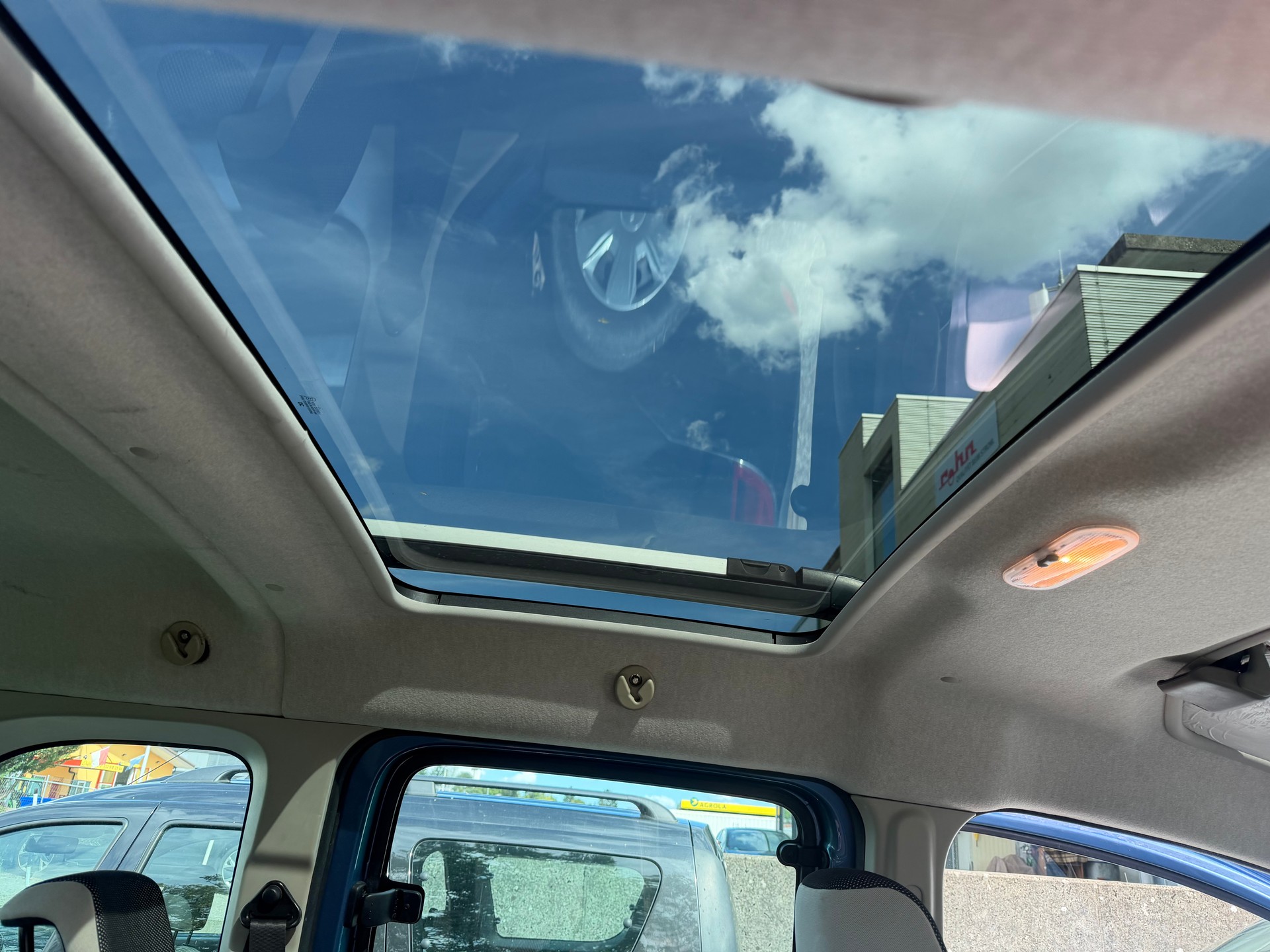 RENAULT Kangoo 1.5 dCi Extrem-image-15