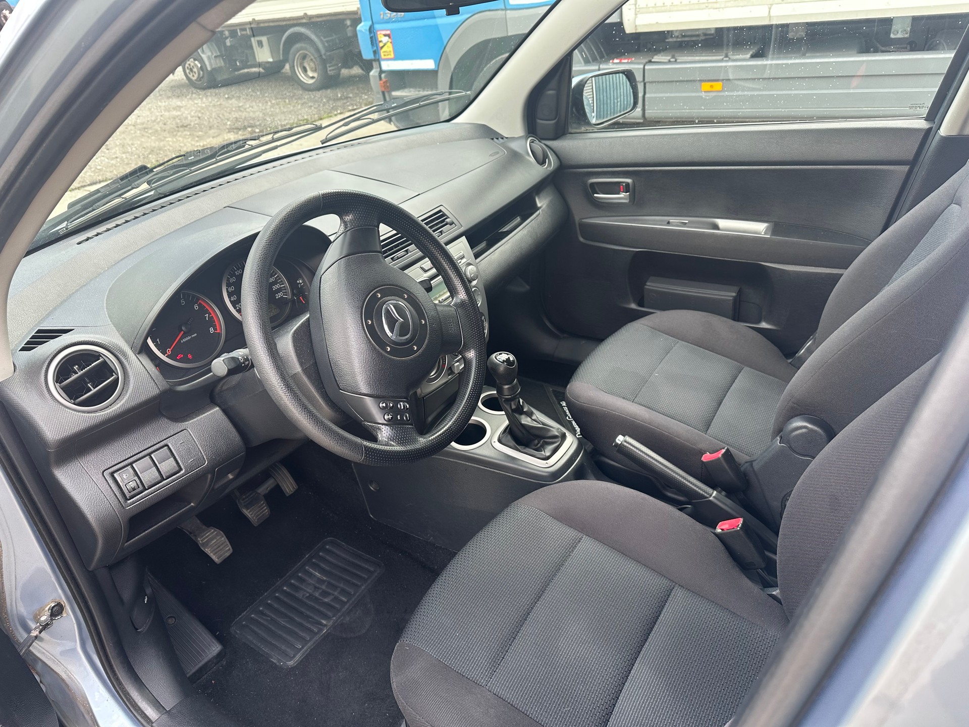 MAZDA 2 1.4i 16V Exclusive-image-7