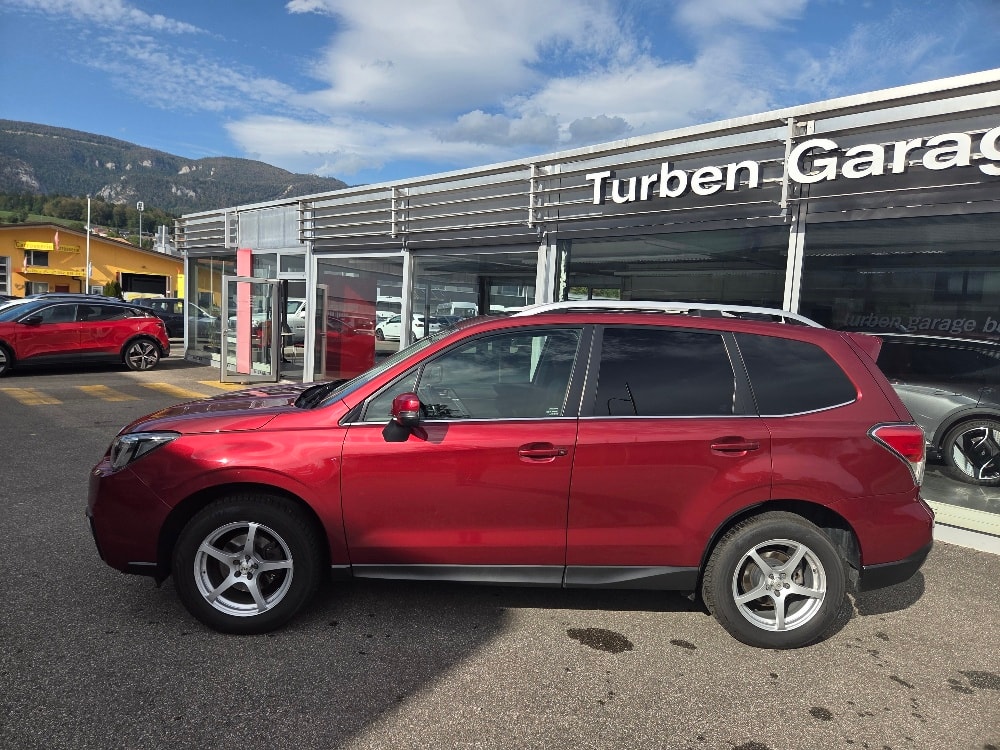 SUBARU Forester 2.0i Executive Lineartronic-image-2