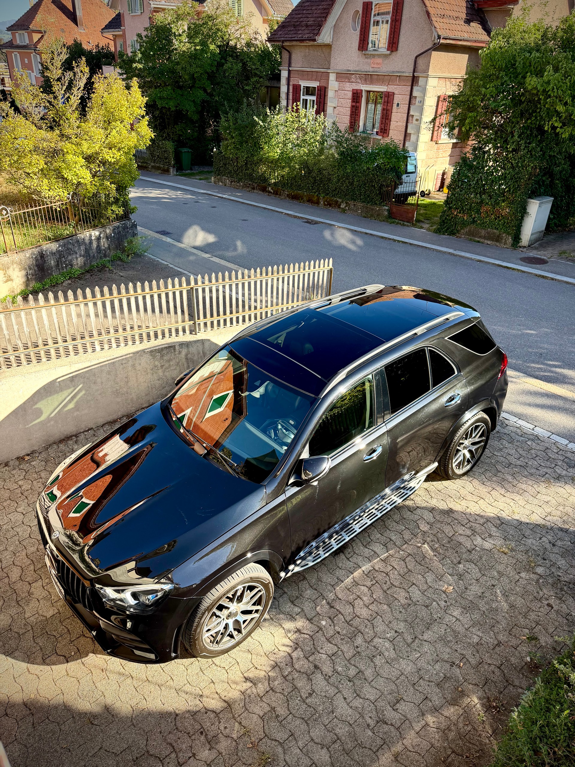 MERCEDES-BENZ GLE 400 d AMG Line 4matic, 7-Plätzer, AHK.3.5t, 8 AMG- Felgen-Kompletträder-image-2
