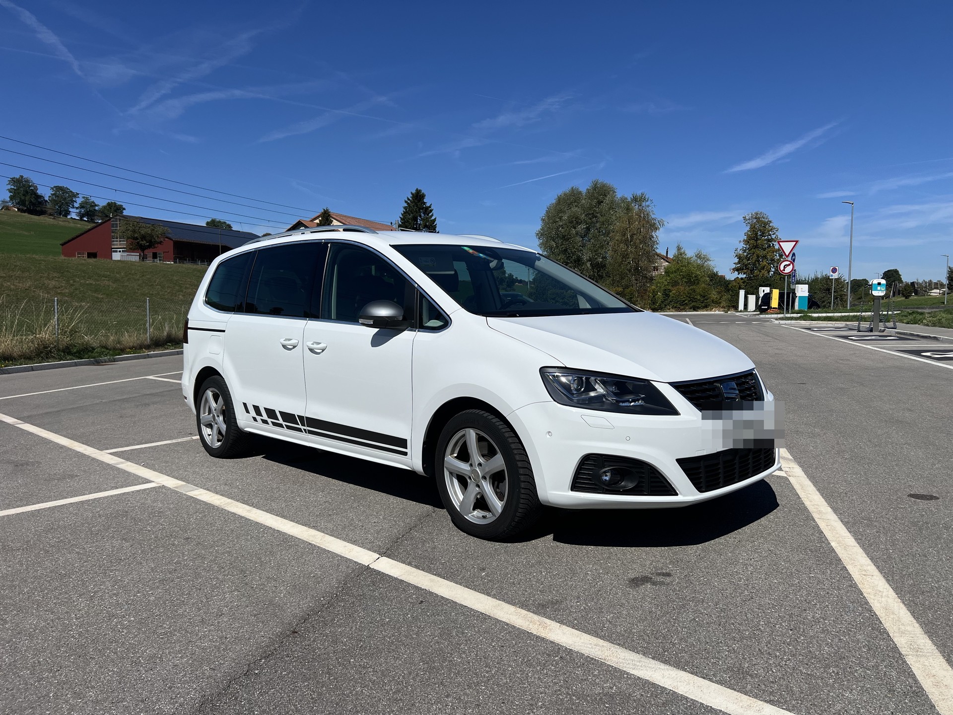 SEAT 1.4 TSI Hola FR DSG S/S-image-0
