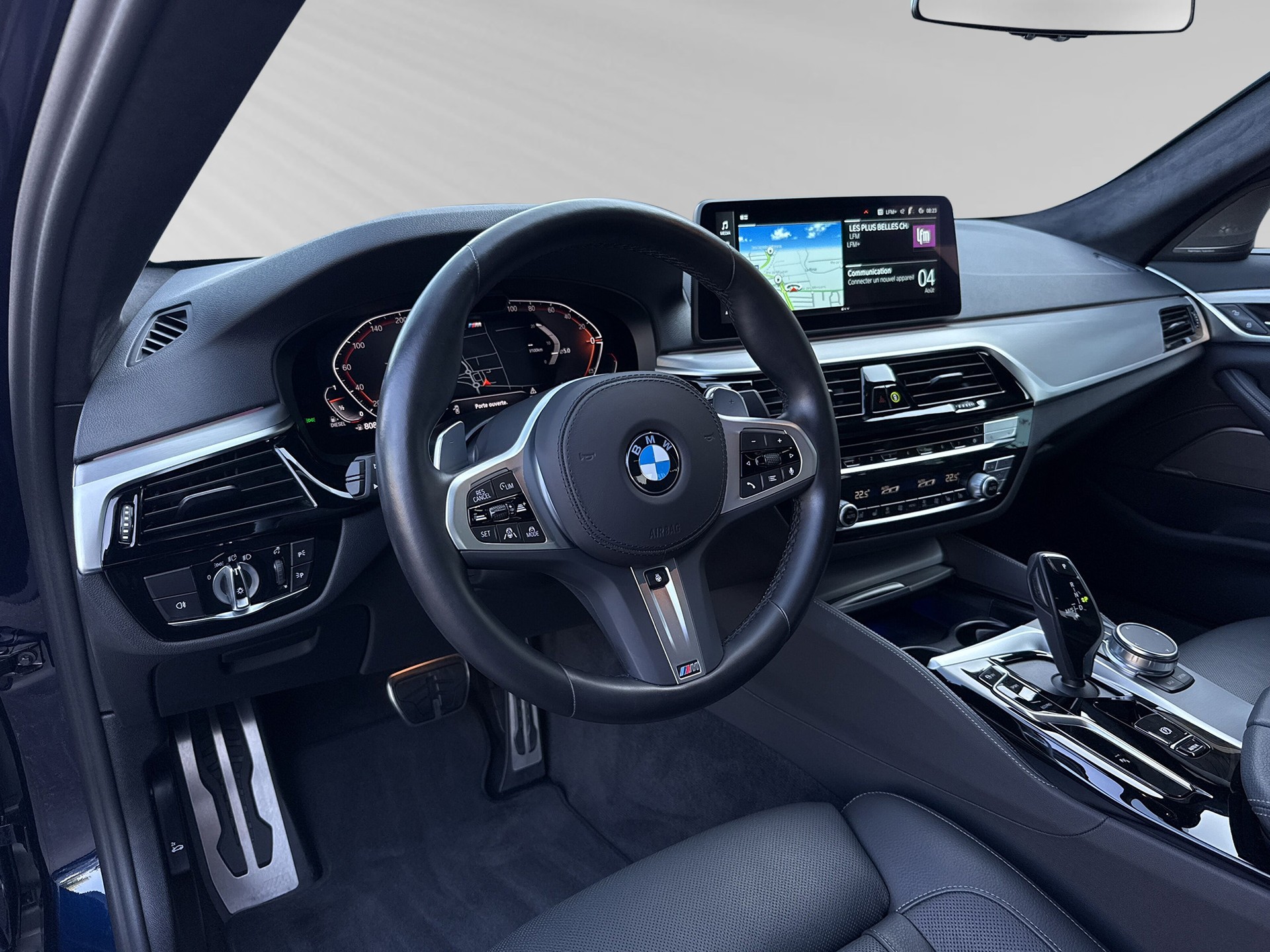 BMW 540d xDrive 48V Pure M Sport Steptronic-image-3